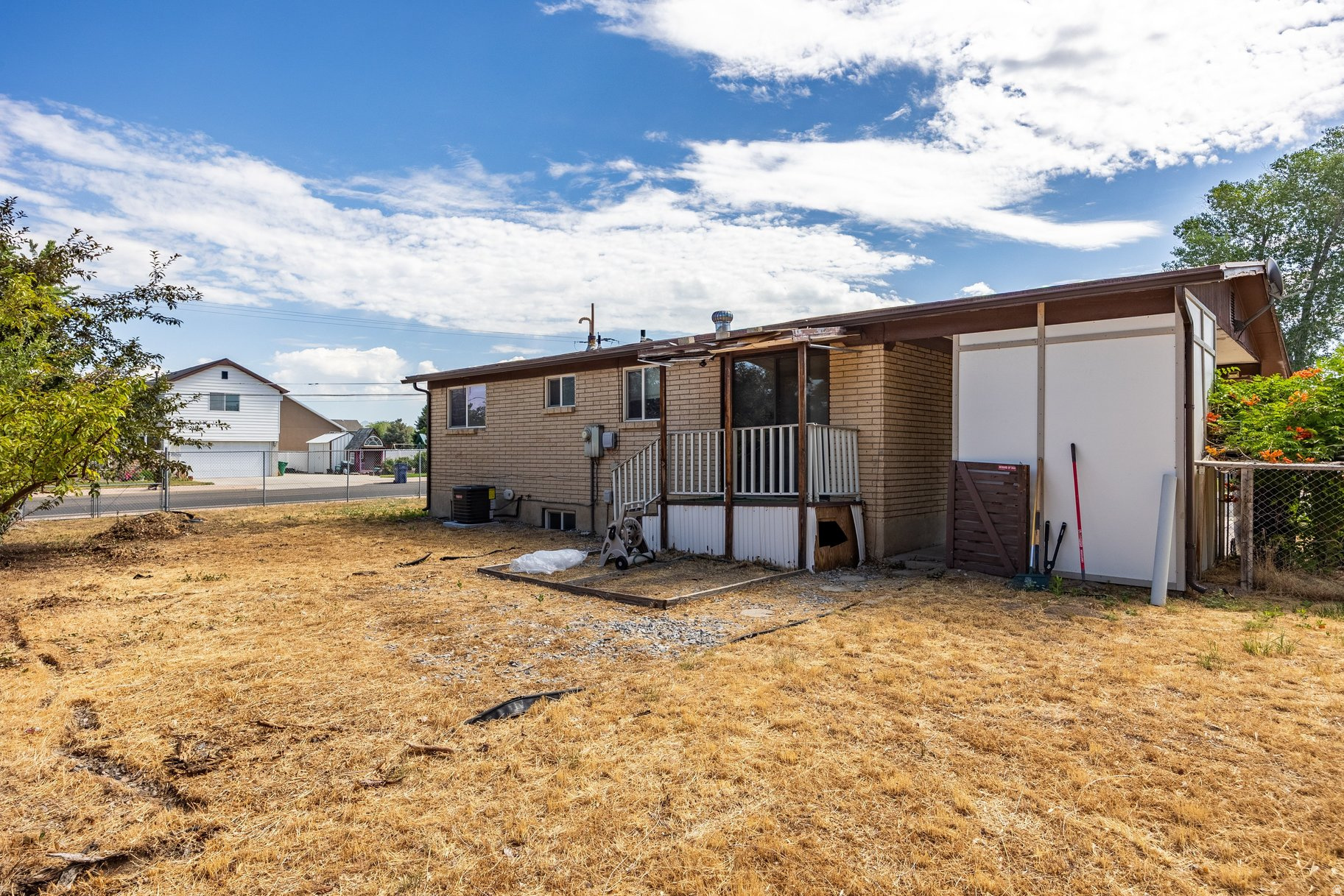 PINES - Residential