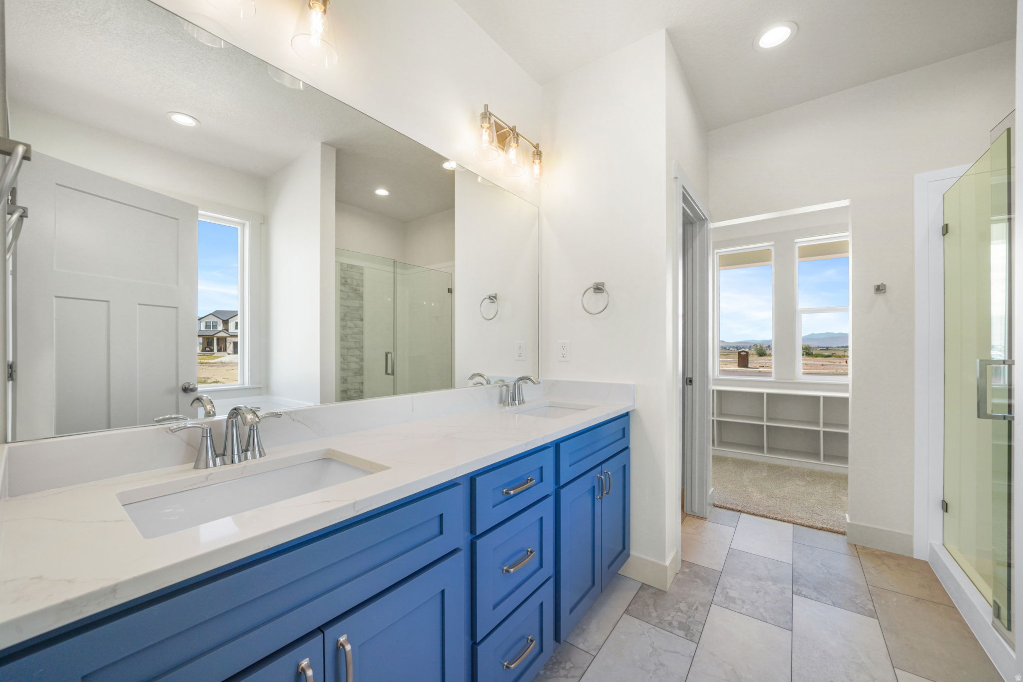 DAVIS FARMS - Residential