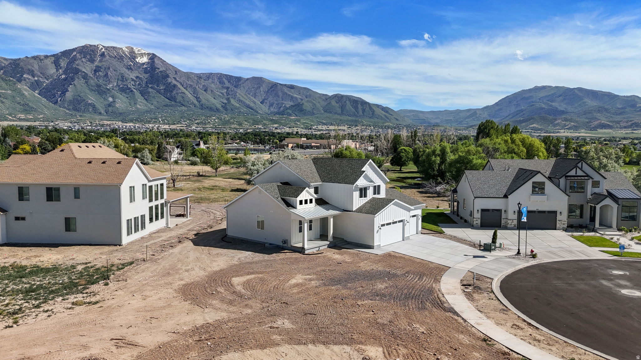 DAVIS FARMS - Residential