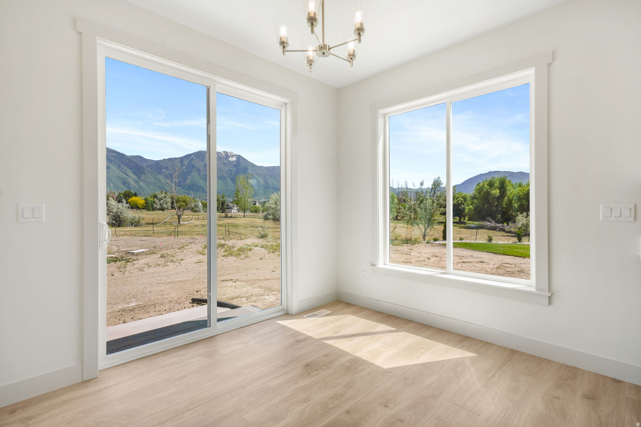 DAVIS FARMS - Residential