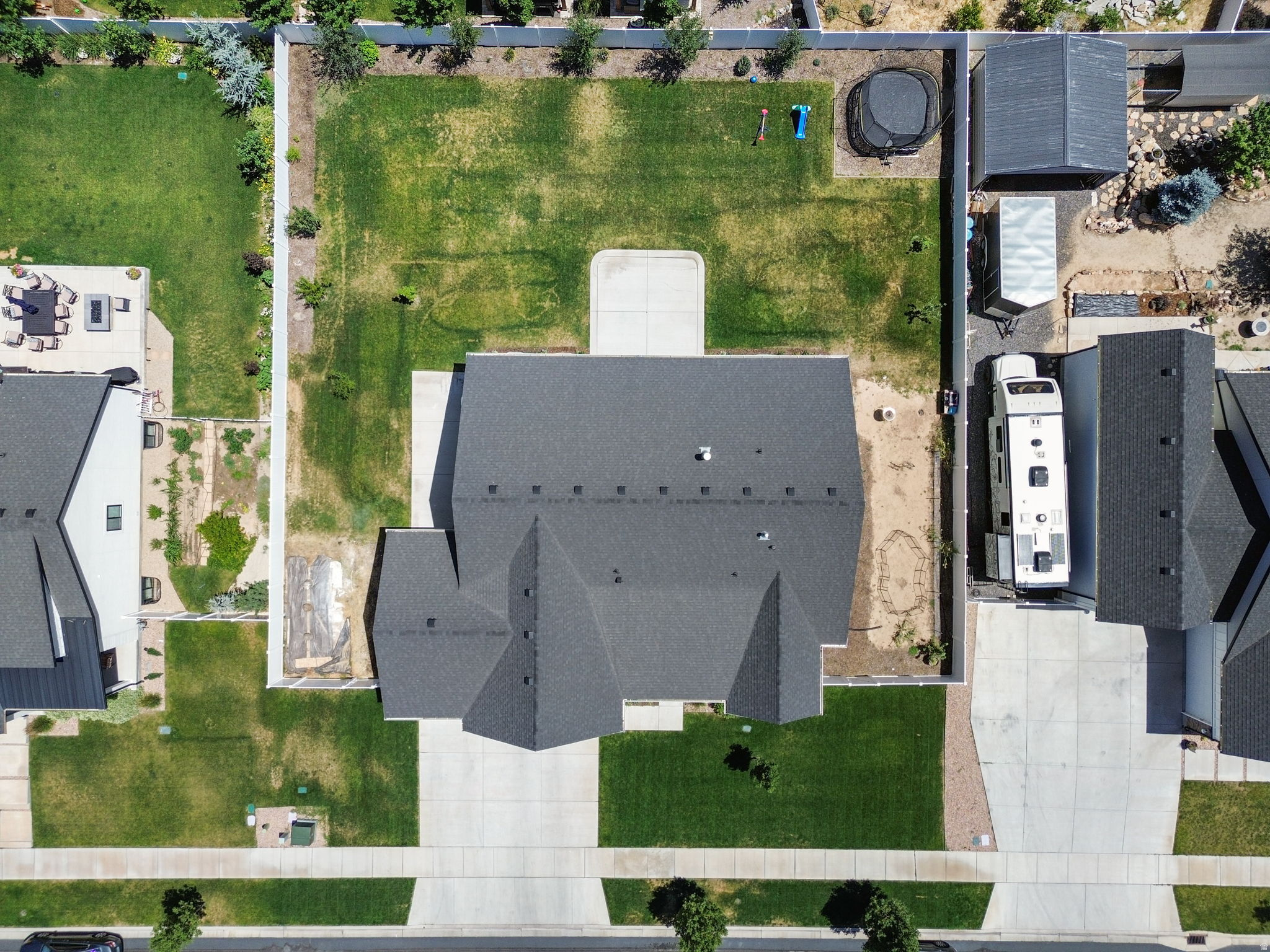 MAPLETON GROVE - Residential