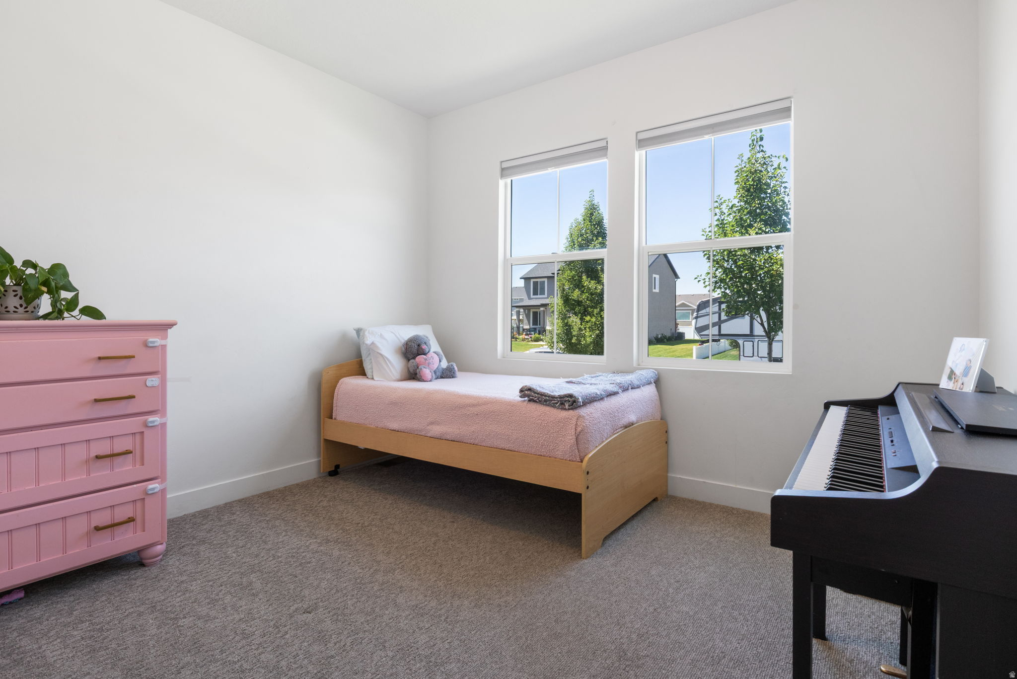 MAPLETON GROVE - Residential