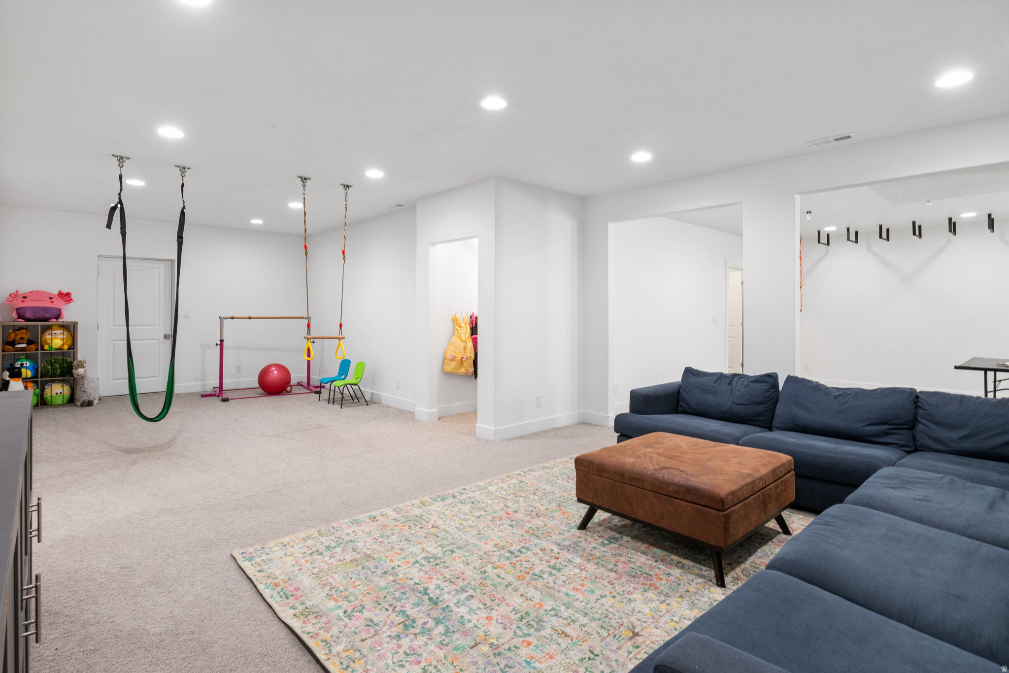 MAPLETON GROVE - Residential