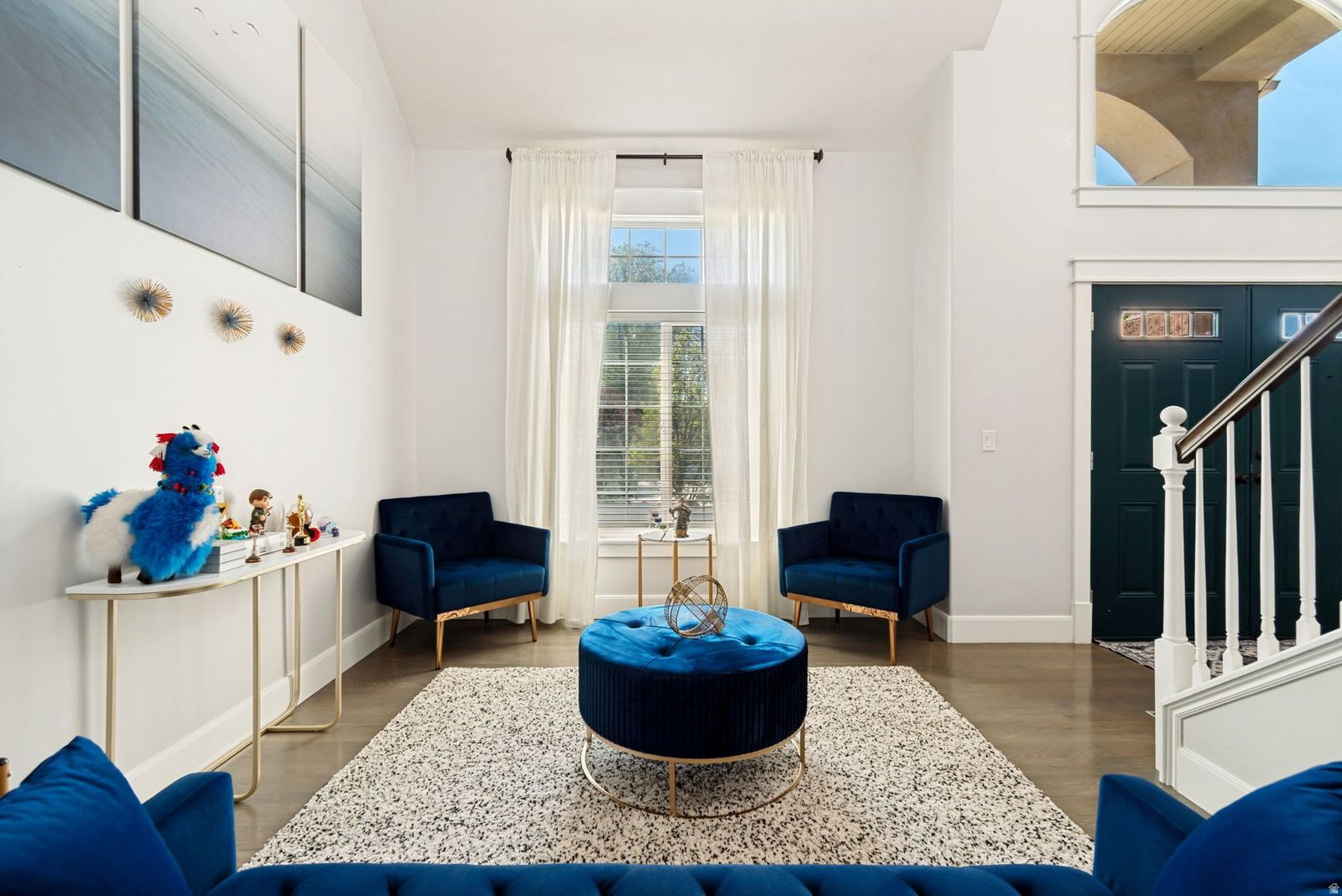 HUNTERS GROVE - Residential