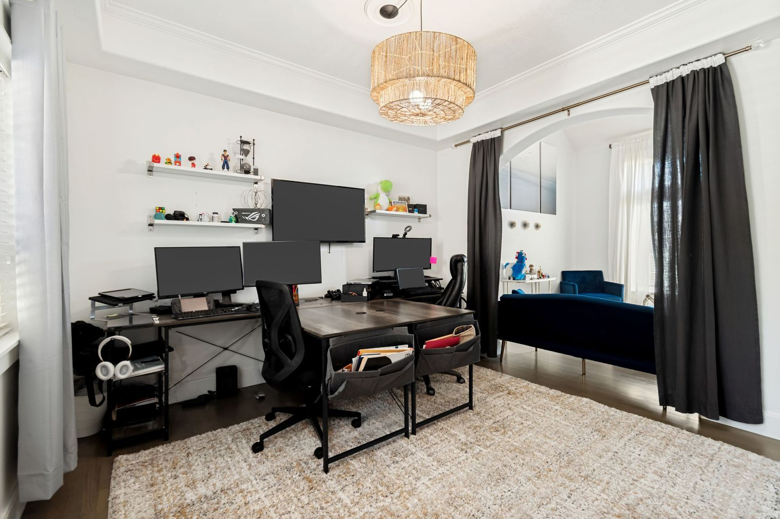 HUNTERS GROVE - Residential