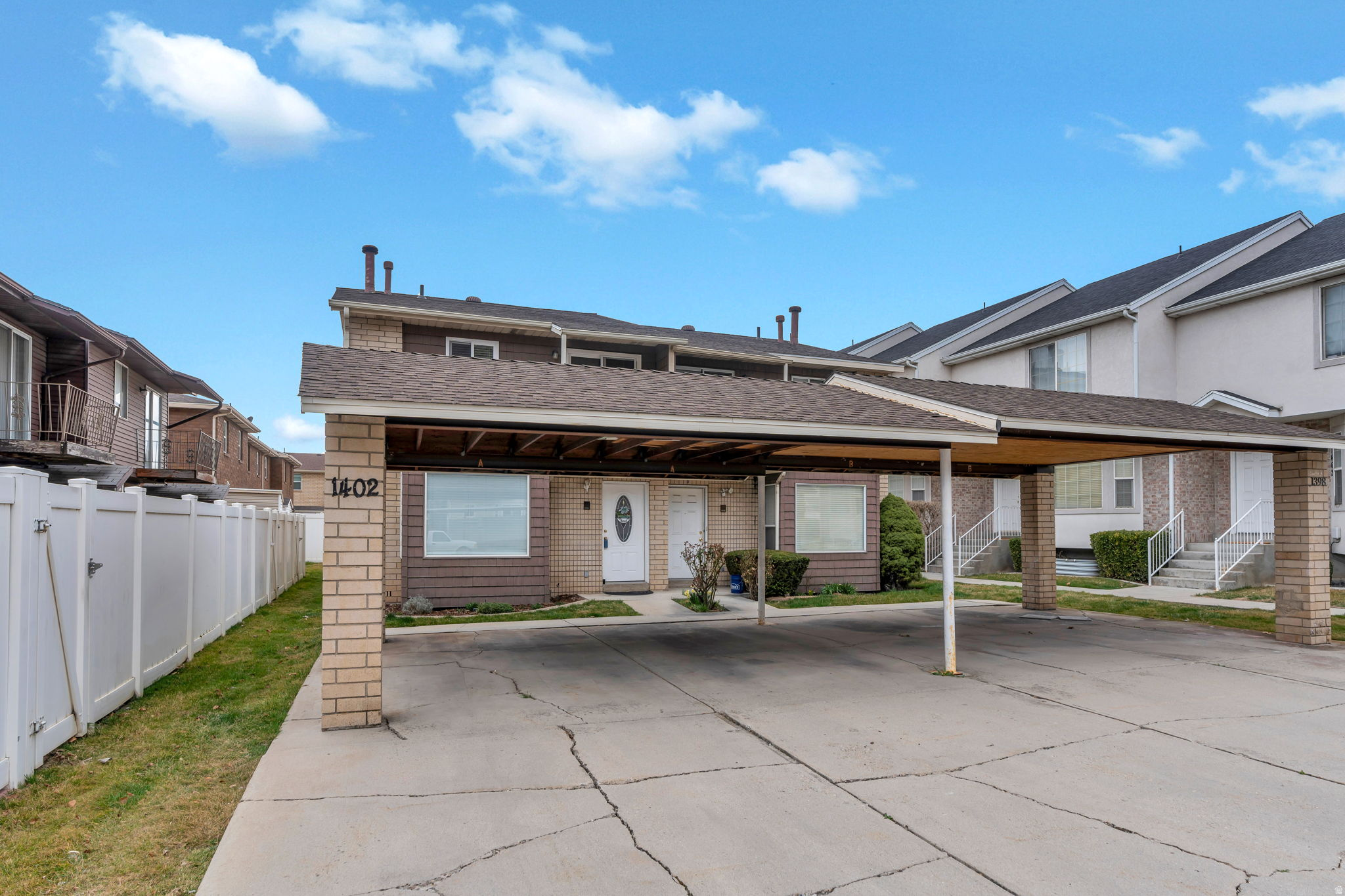 DEERHAVEN - Residential