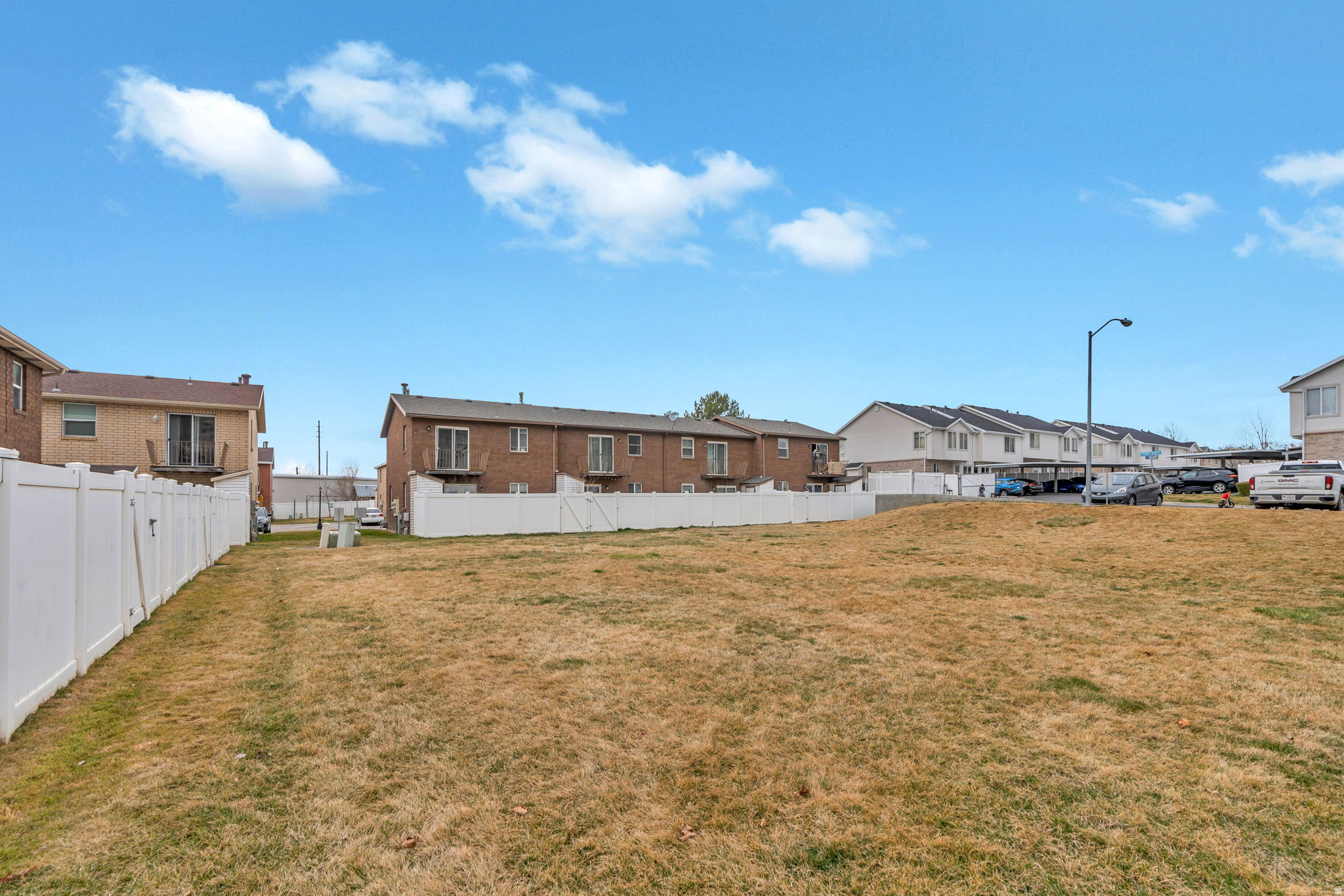 DEERHAVEN - Residential