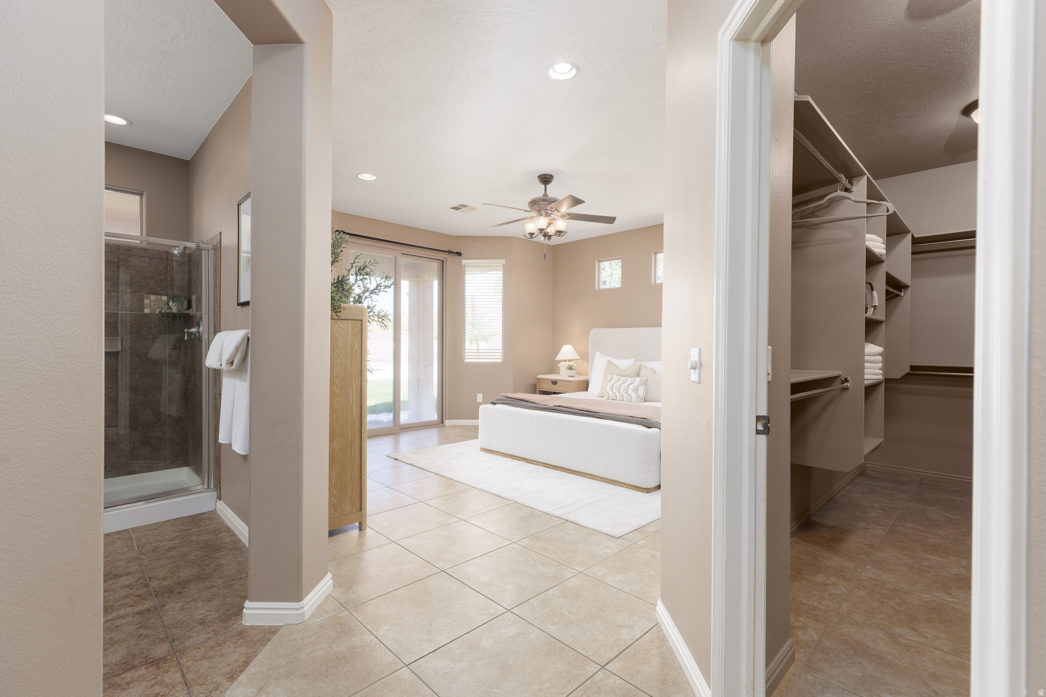 CORAL CANYON - Residential