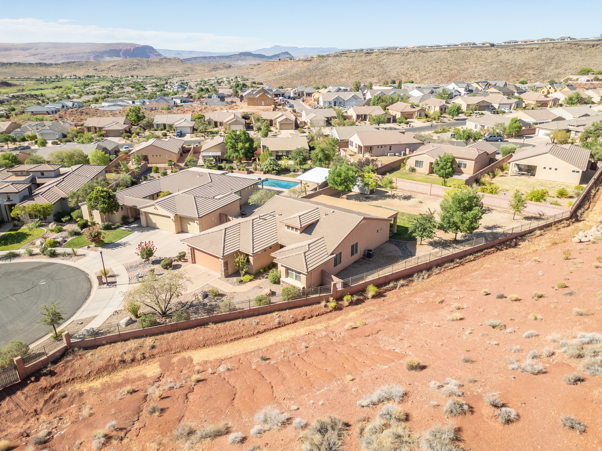 CORAL CANYON - Residential