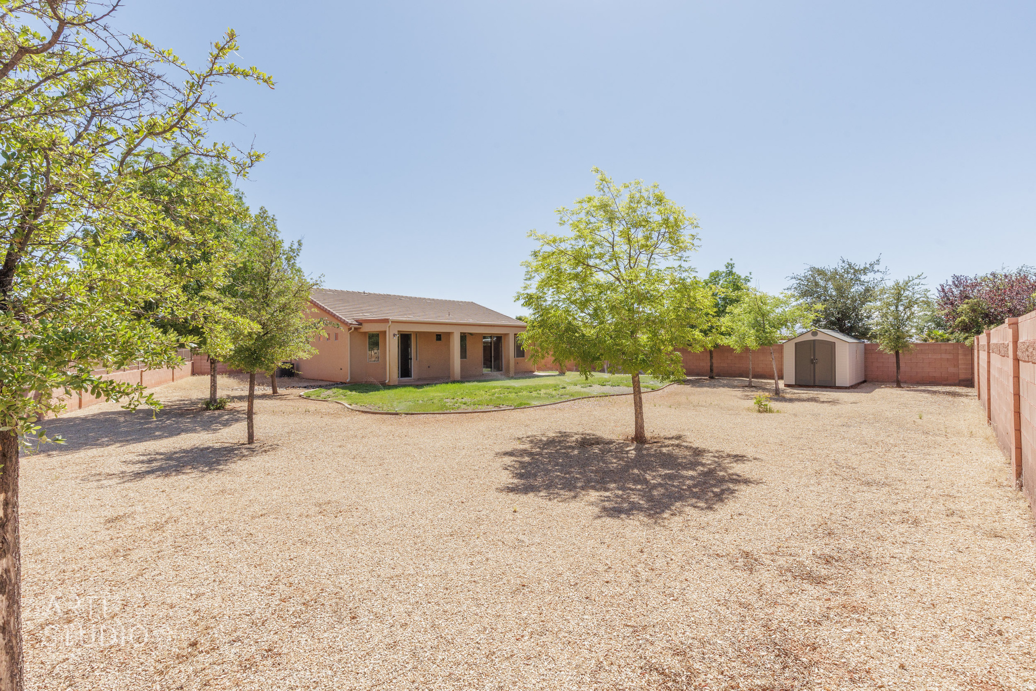 CORAL CANYON - Residential