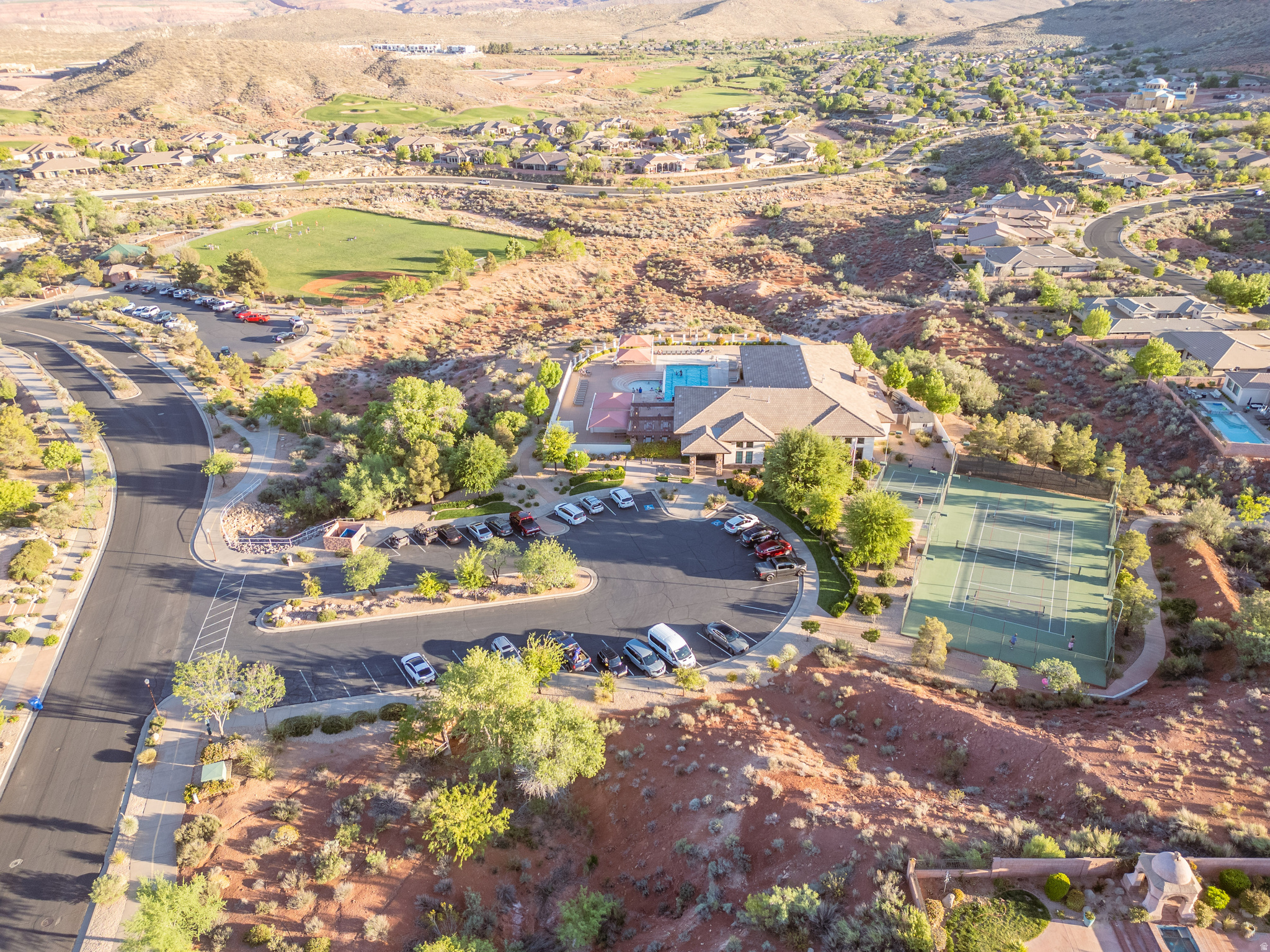 CORAL CANYON - Residential