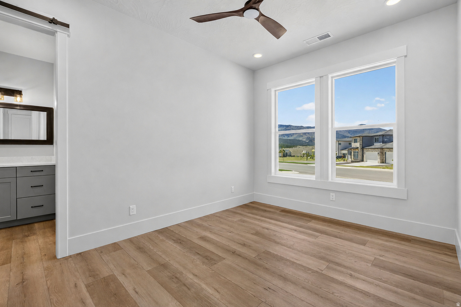 THE BLUFF AT SOUTH MOUNTAIN - Residential