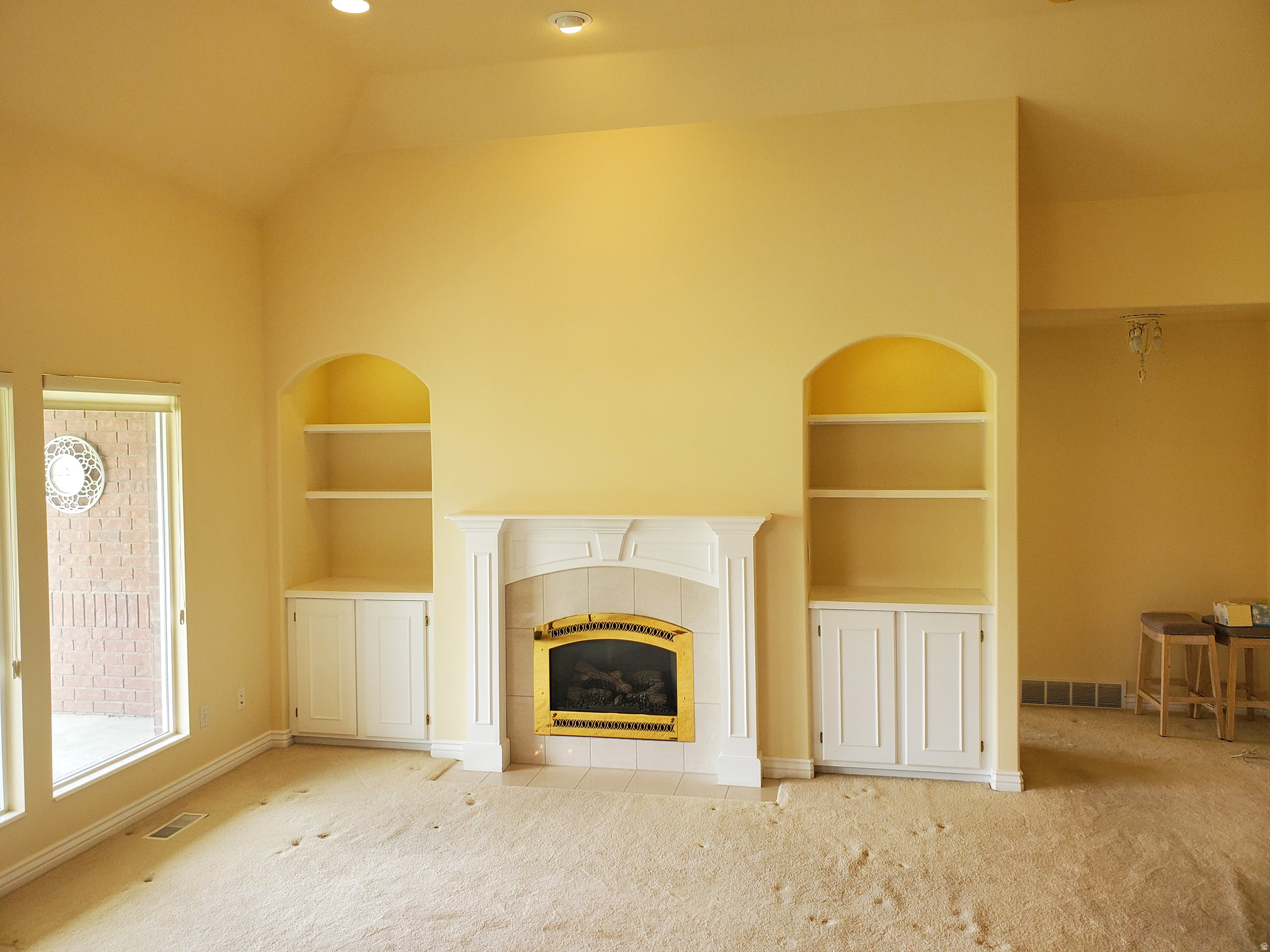 THE COTTAGES AT PLEASANT VALLEY - Residential