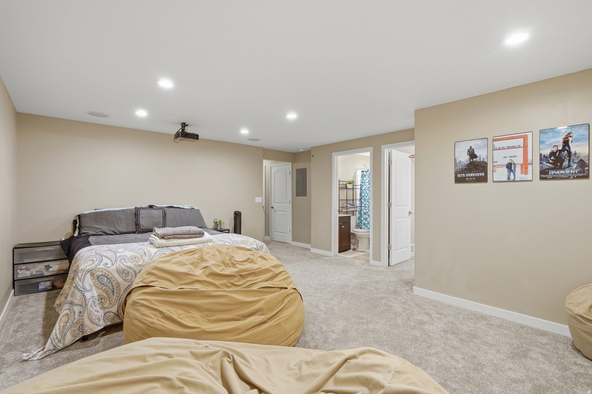 VILLAGE CONDO - Residential