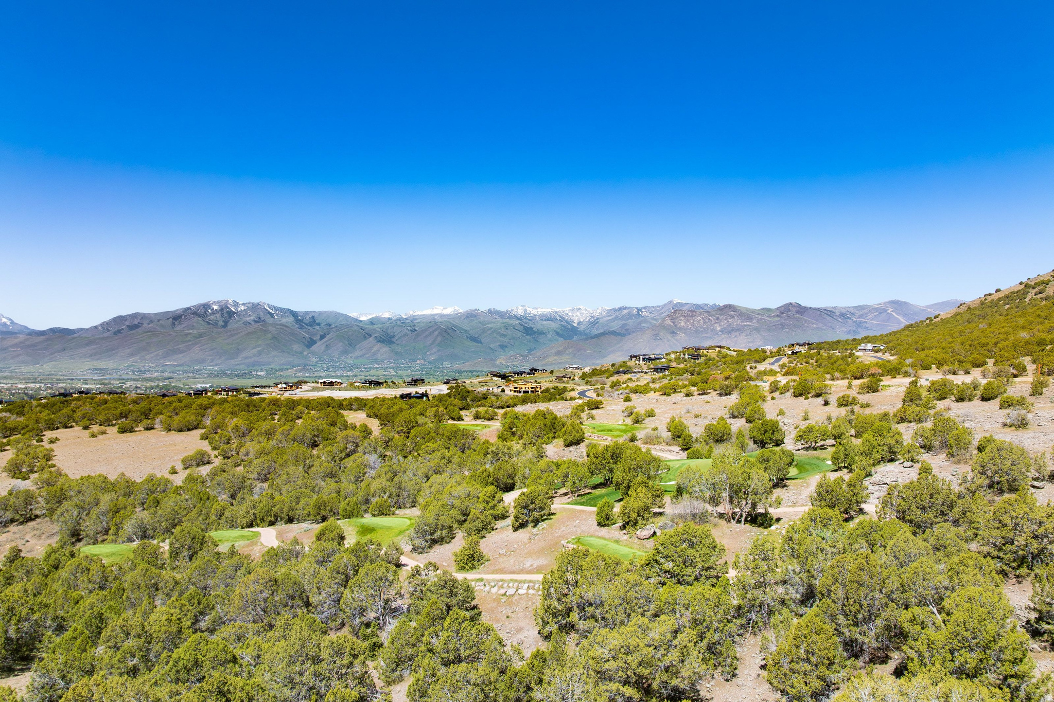 RED LEDGES - Land