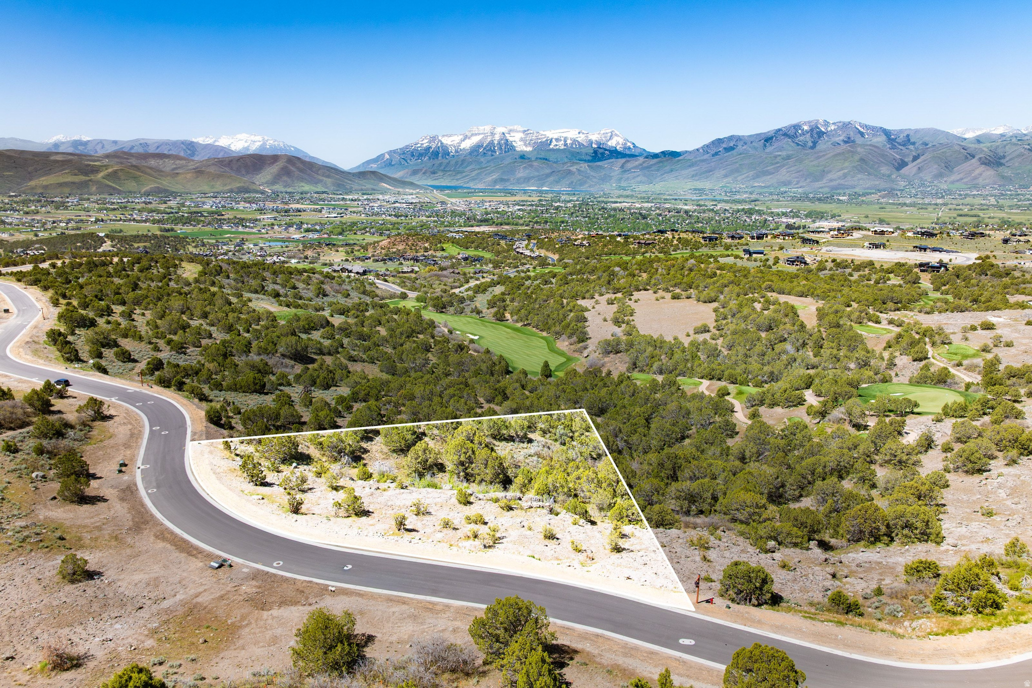 RED LEDGES - Land