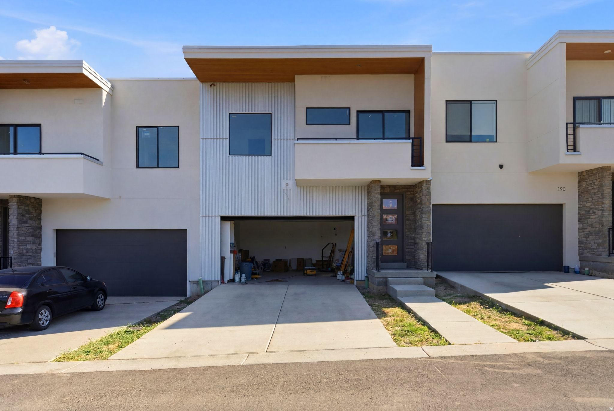 SILVER SKY - Residential