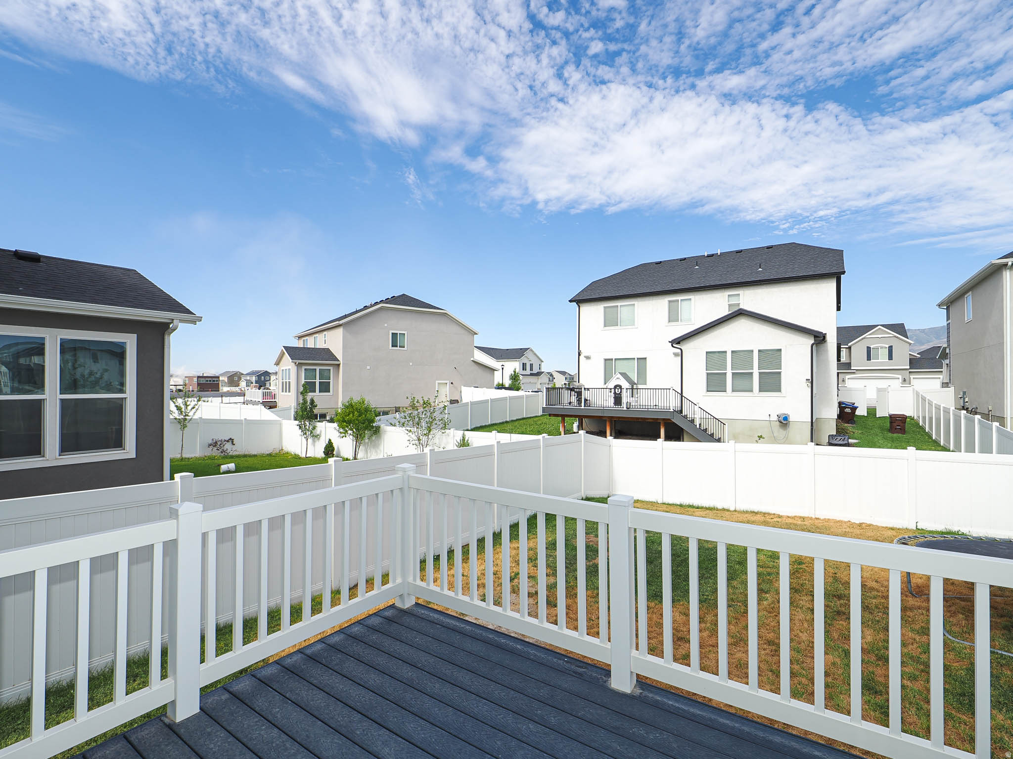PACIFIC SPRINGS - Residential