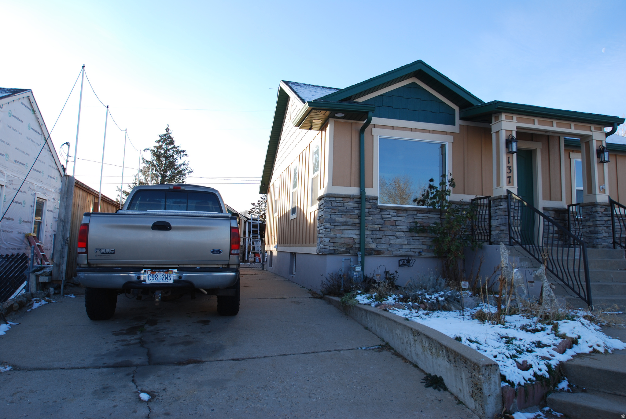 COUNTRY CLUB HEIGHTS - Residential