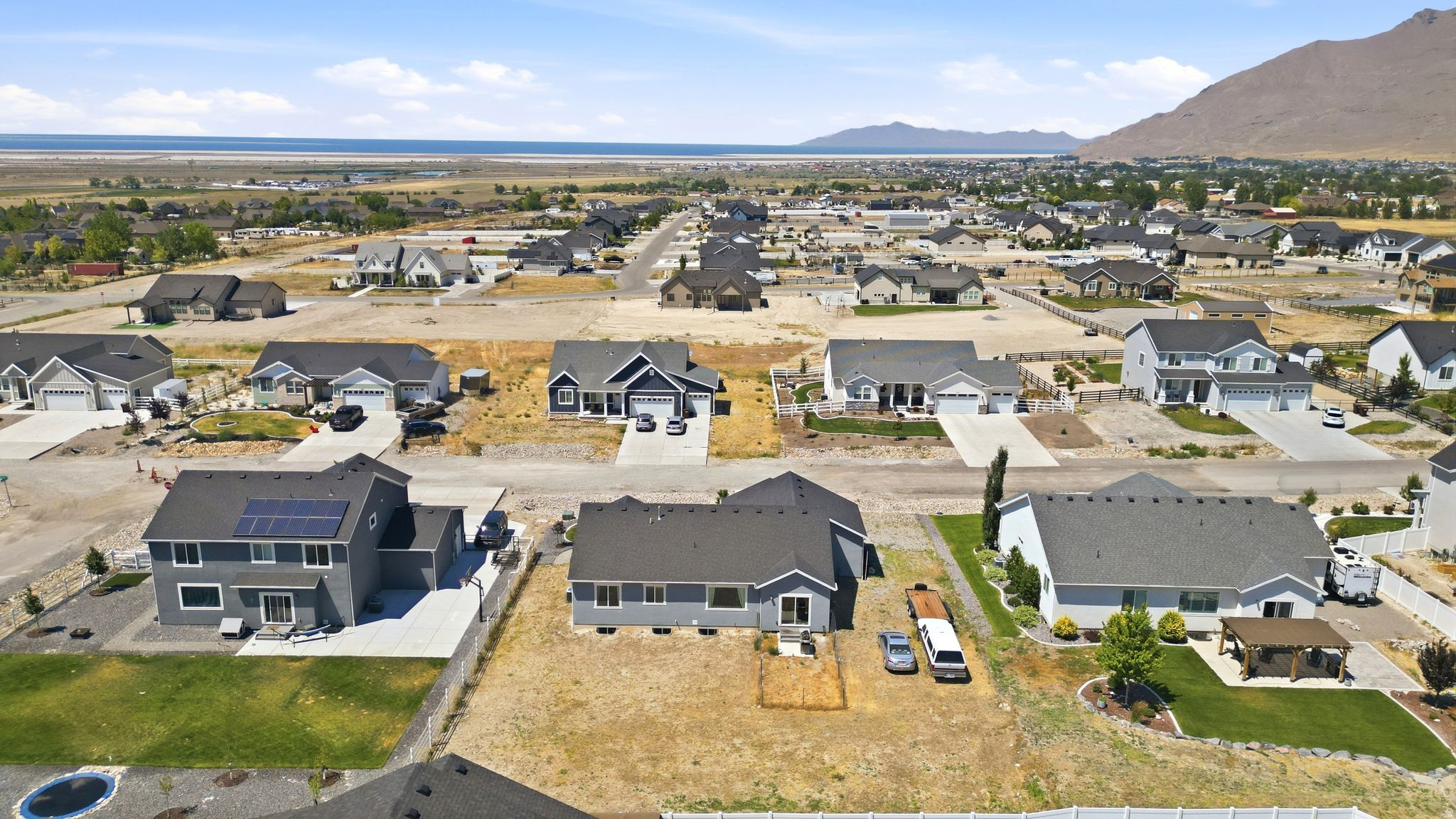 LAKE POINT HEIGHTS - Residential