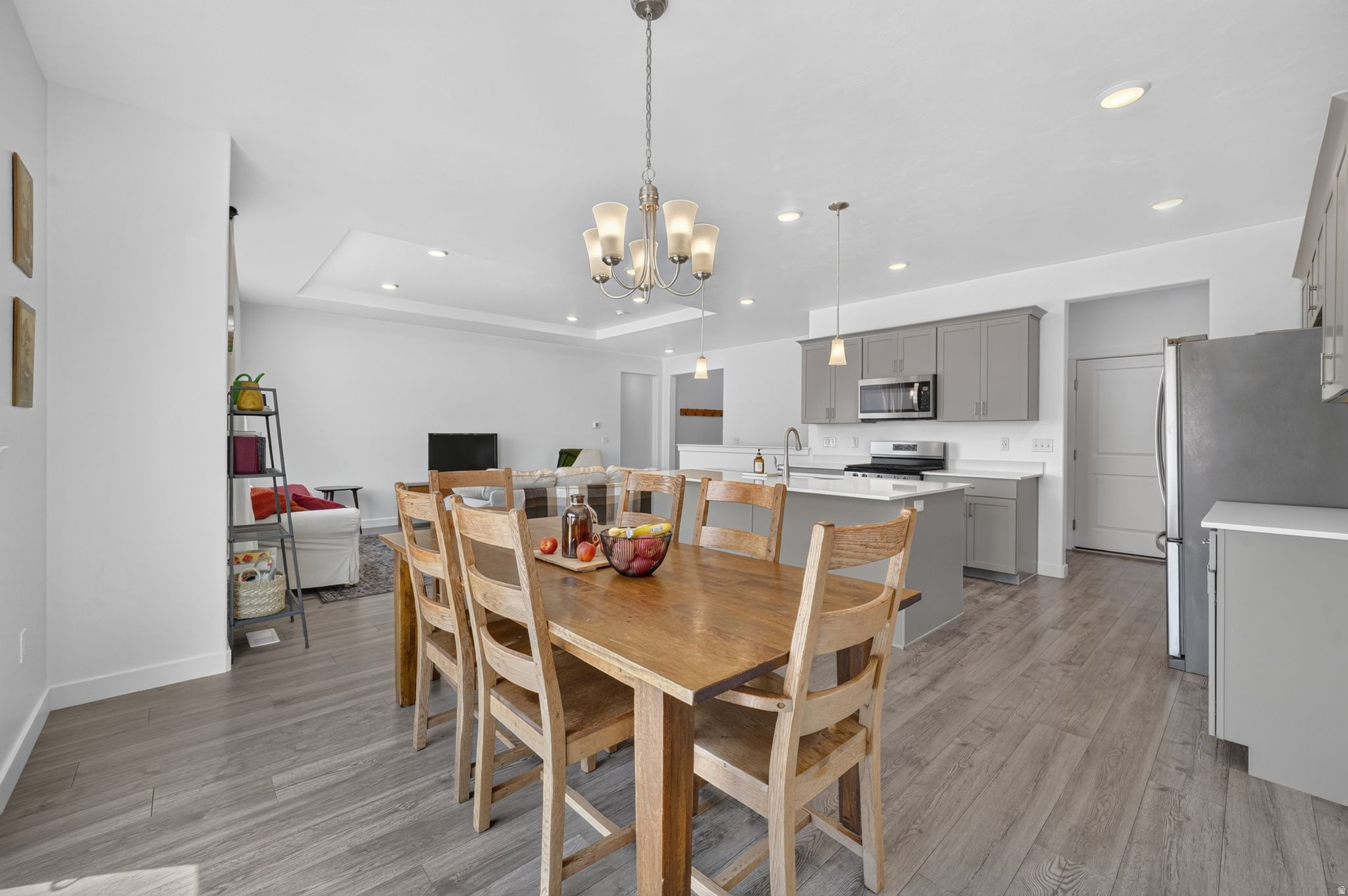 LAKE POINT HEIGHTS - Residential