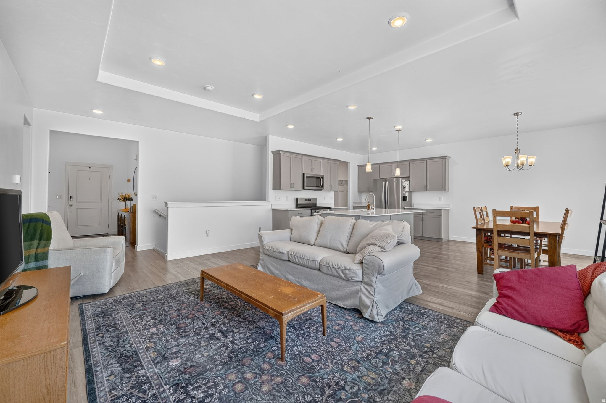LAKE POINT HEIGHTS - Residential