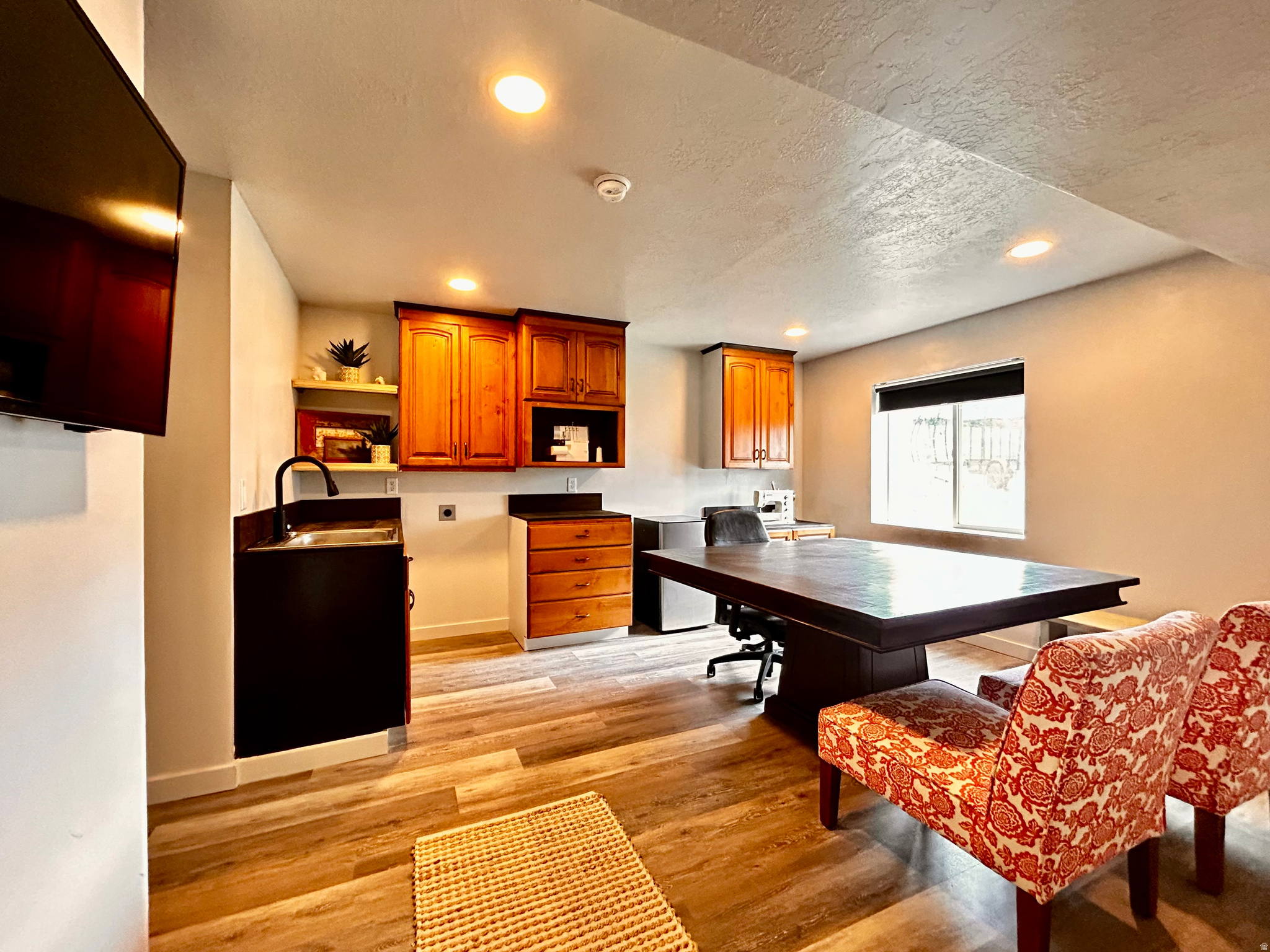 FOOTHILL VILLAGE - Residential
