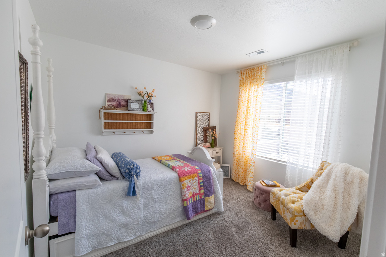 FOOTHILL VILLAGE - Residential