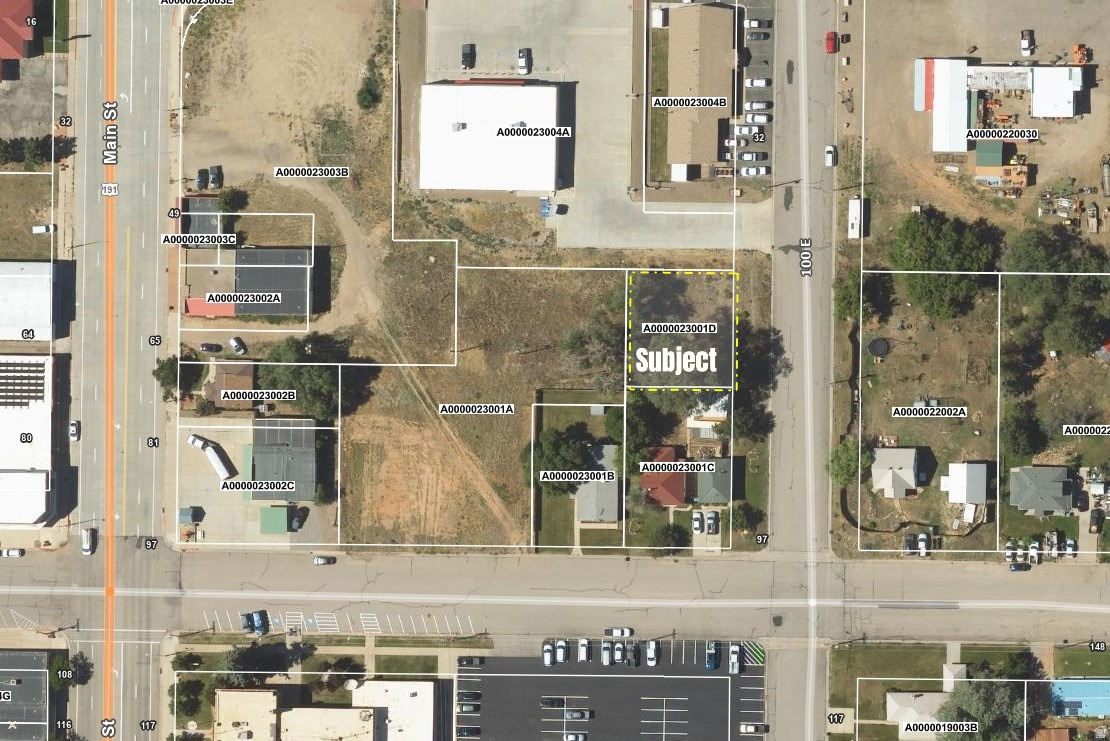 Great commercial C-1 zoning. Many options from residential to overnight rentals. A true Diamond in the rough with your imagination. Must talk to city about sewer to property. Beautiful views. Located behind Family Dollar. Priced to sell at $39,000.