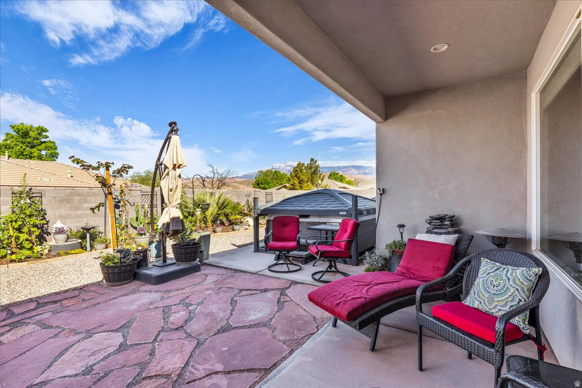 LAVA KNOLLS PH 1 - Residential