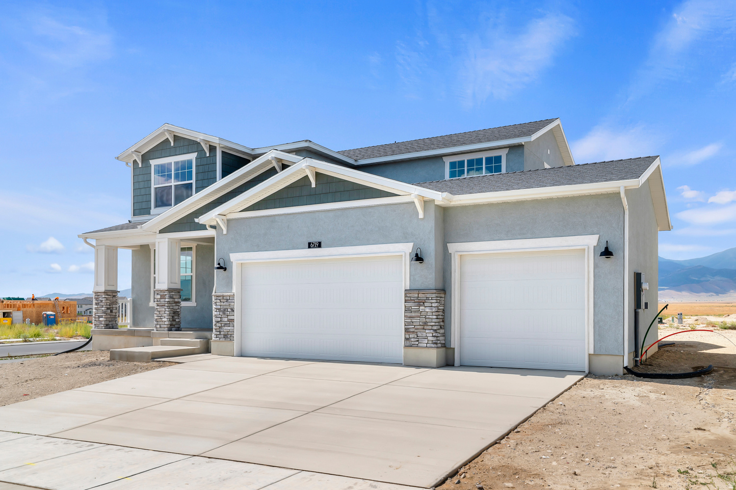 OVERLAND COLLECTION V2 236 - Residential