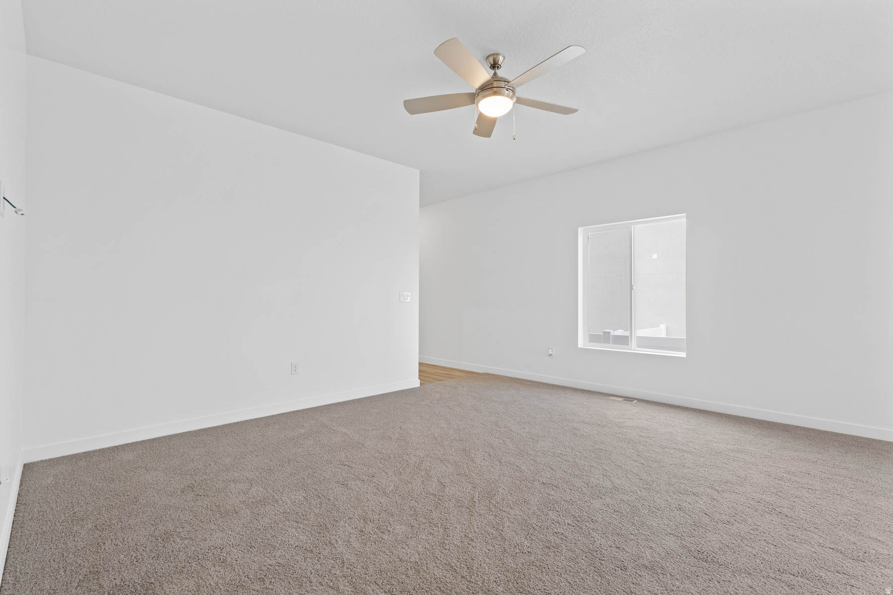 DESERT EDGE - Residential