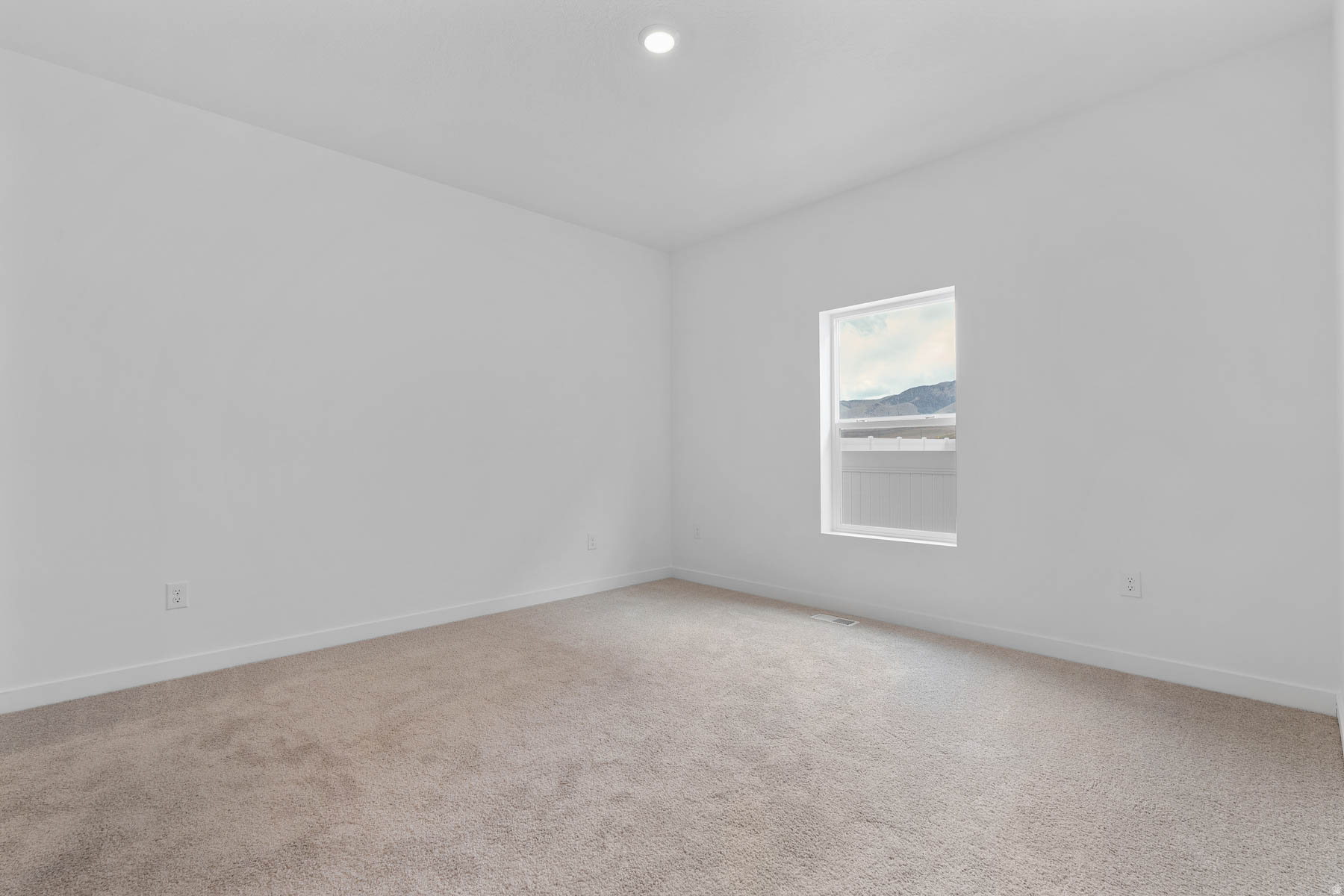 DESERT EDGE - Residential