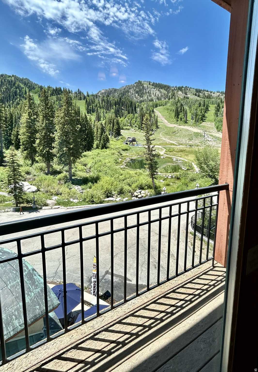 CREEKSIDE - Residential