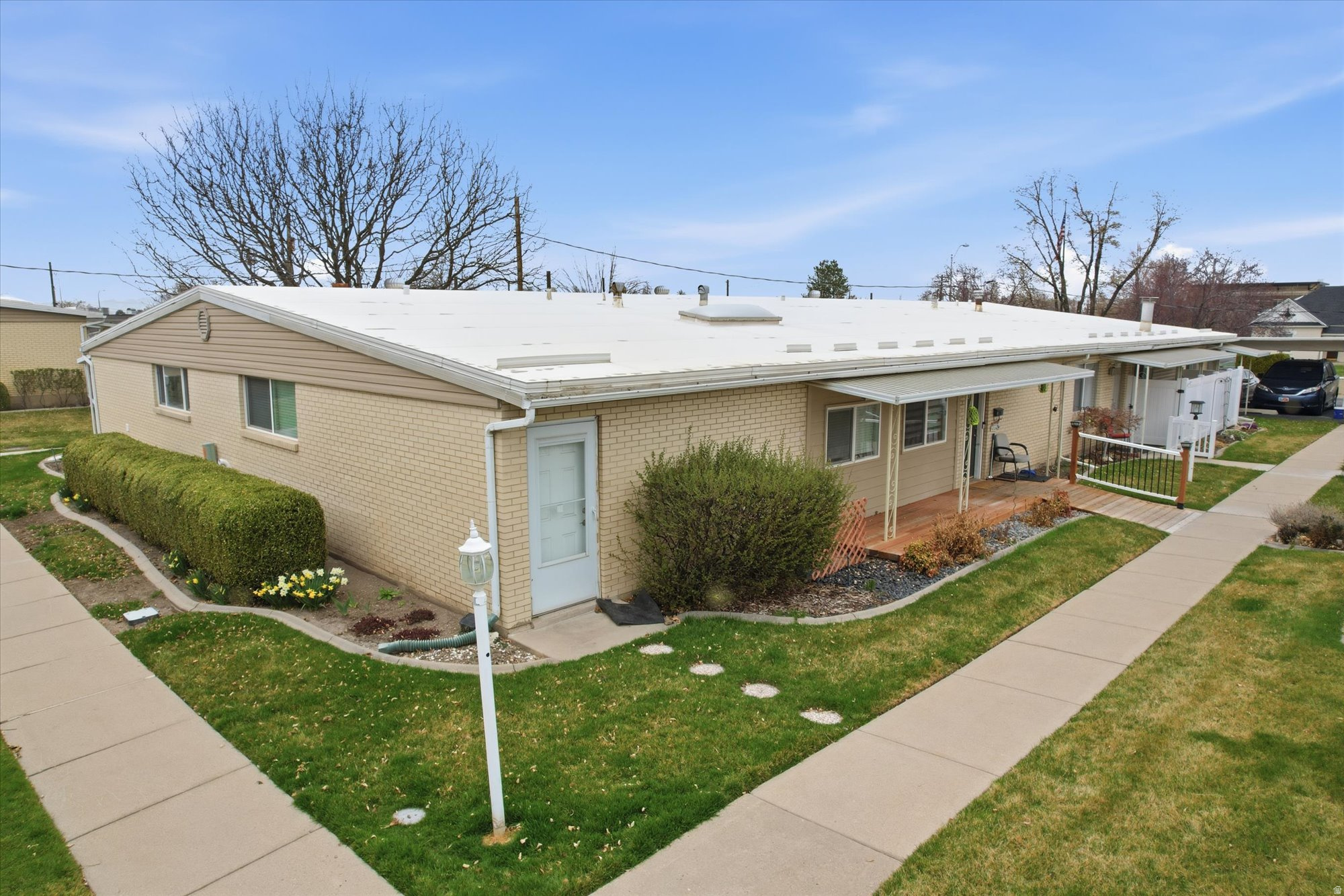 BOUNTIFUL  GARDENS - Residential