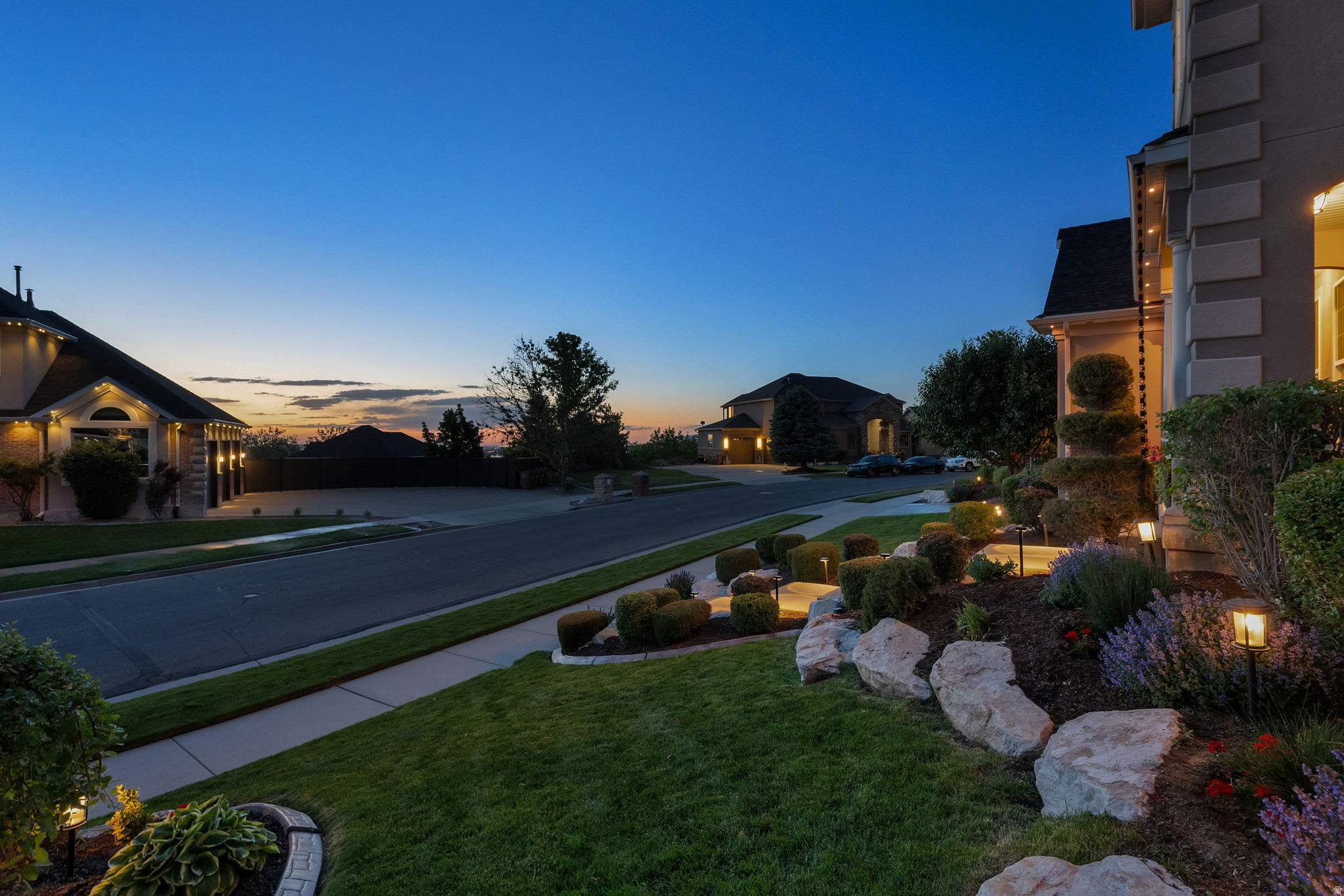 SOUTH MOUNTAIN - Residential
