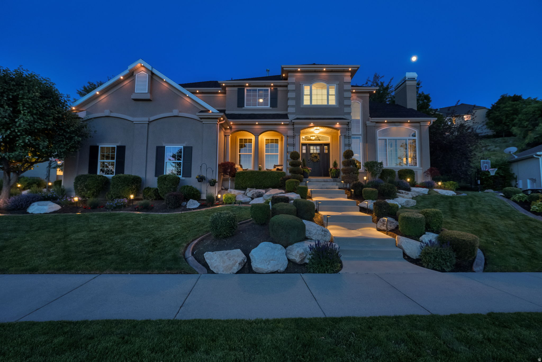 SOUTH MOUNTAIN - Residential