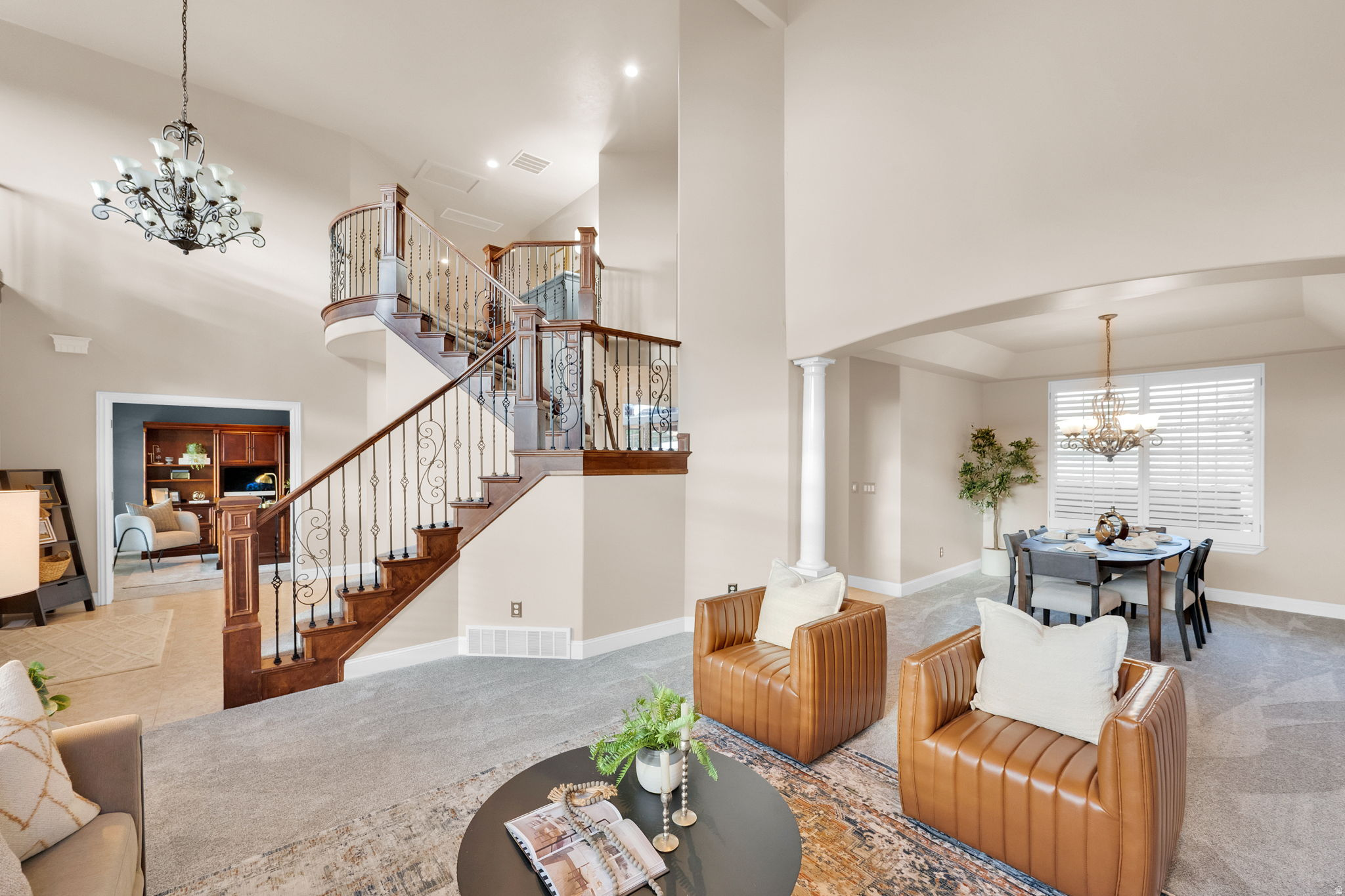 SOUTH MOUNTAIN - Residential