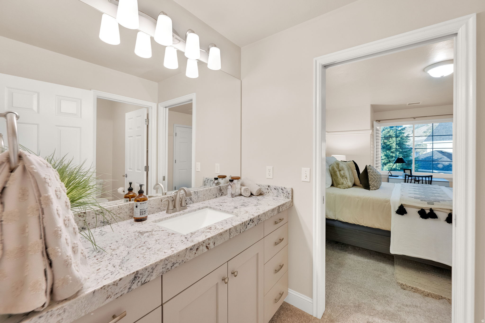 SOUTH MOUNTAIN - Residential