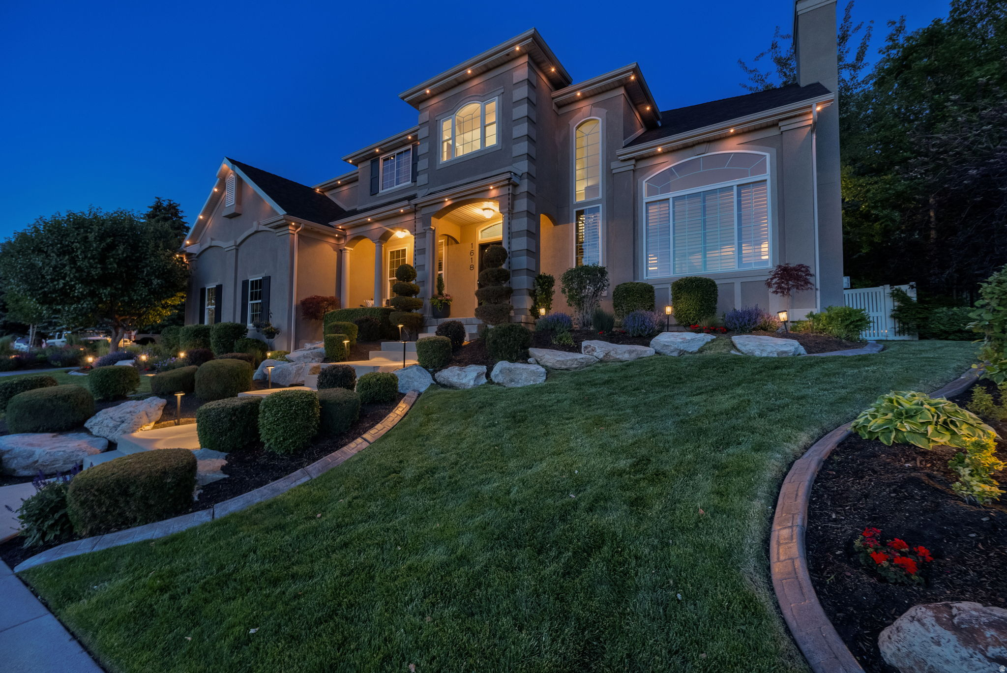 SOUTH MOUNTAIN - Residential