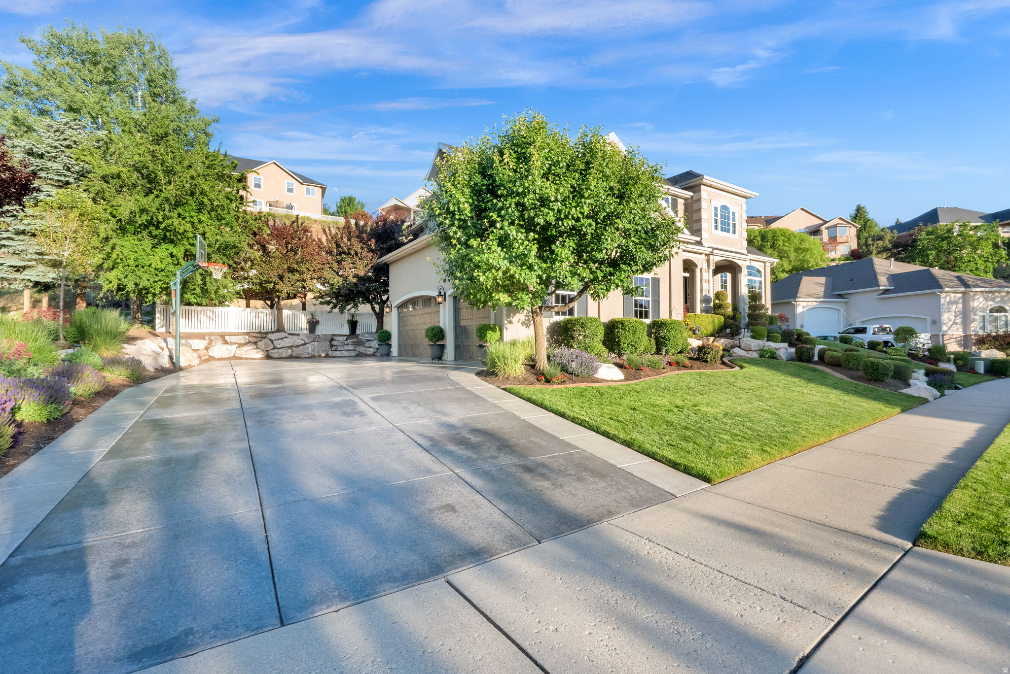 SOUTH MOUNTAIN - Residential