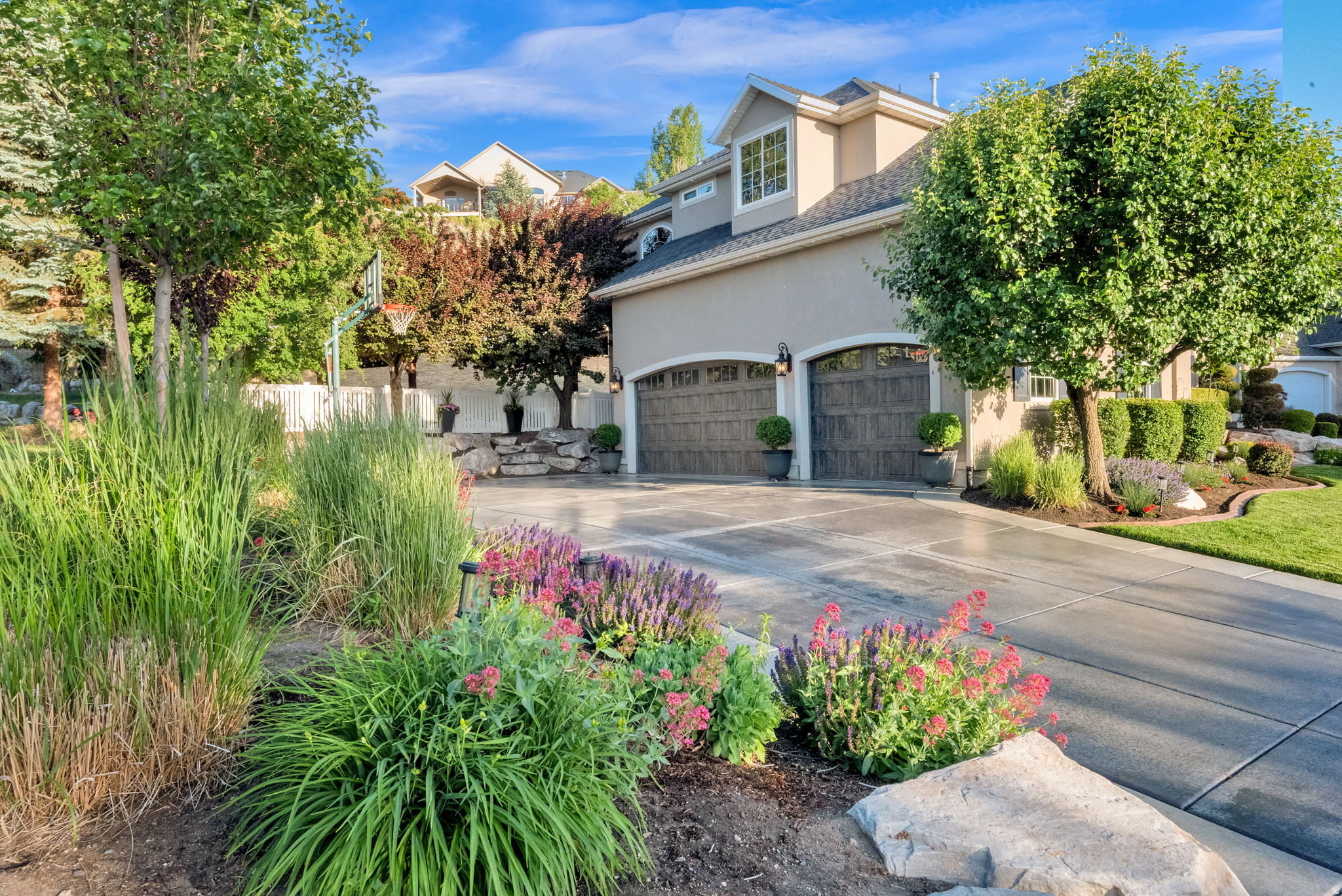 SOUTH MOUNTAIN - Residential