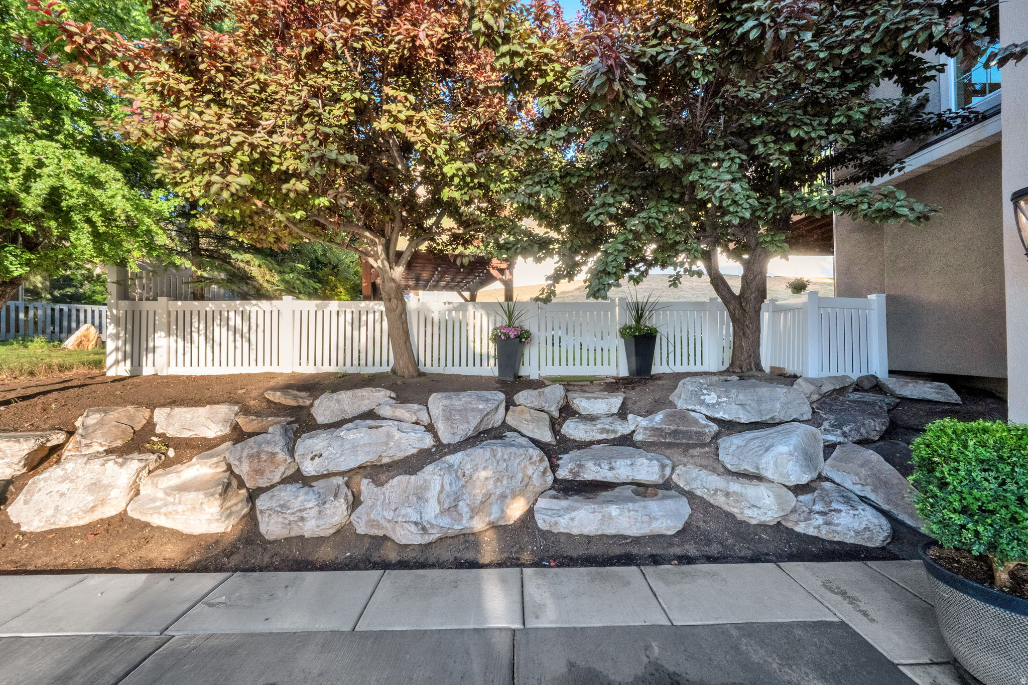 SOUTH MOUNTAIN - Residential