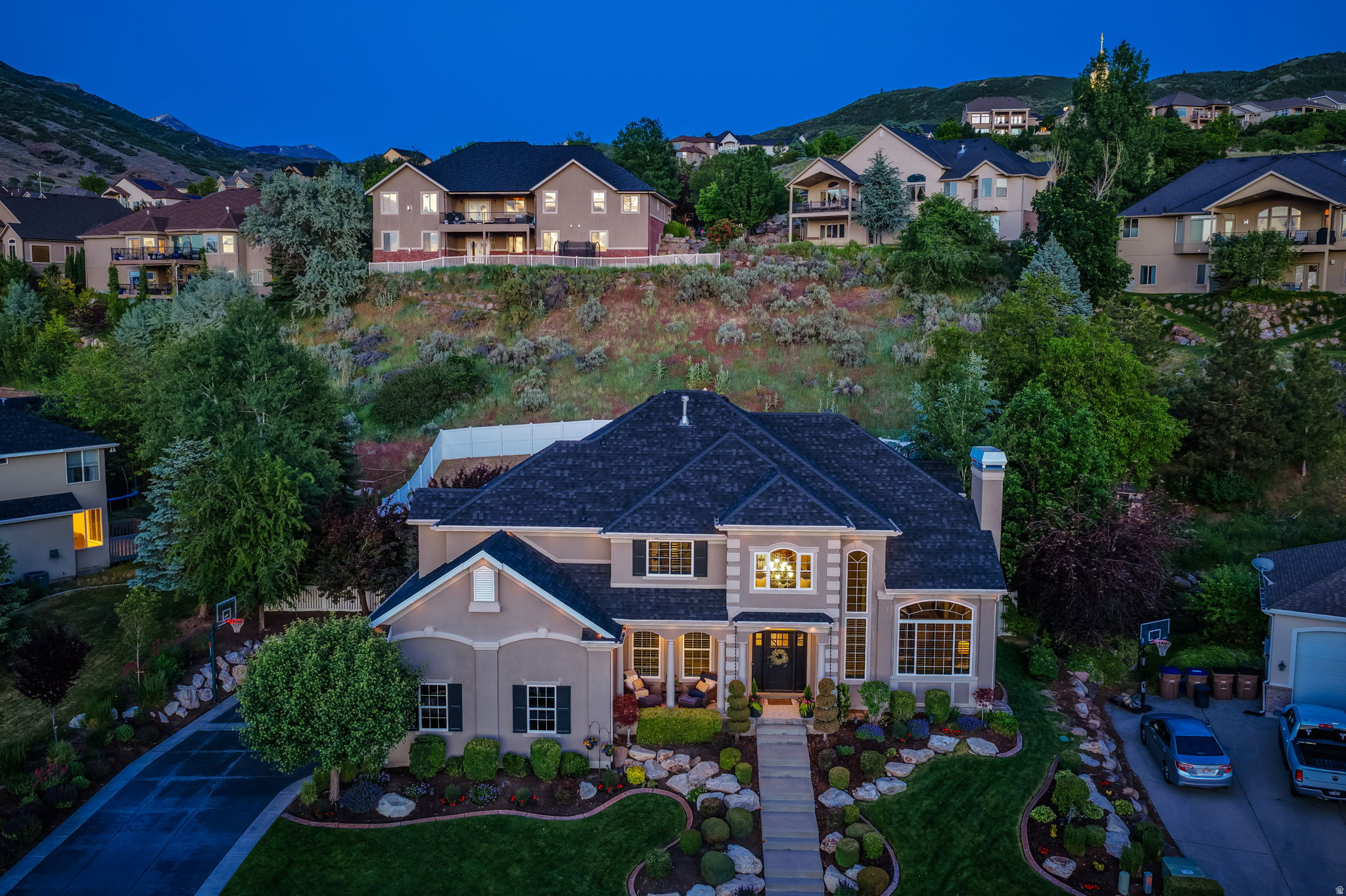 SOUTH MOUNTAIN - Residential