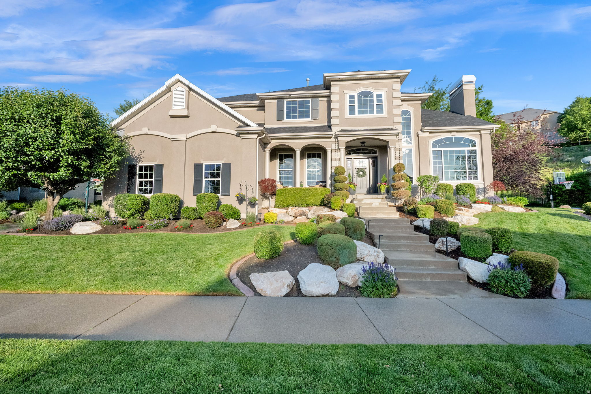 SOUTH MOUNTAIN - Residential