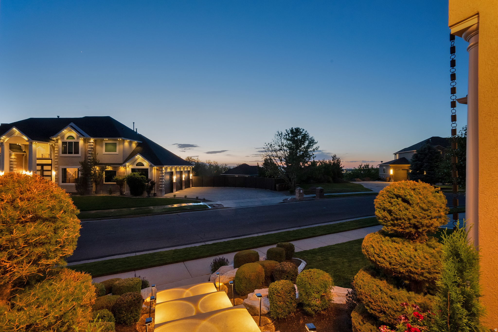 SOUTH MOUNTAIN - Residential