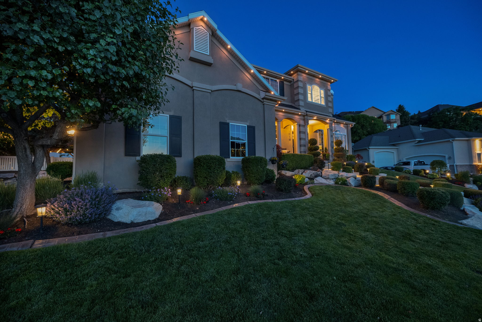 SOUTH MOUNTAIN - Residential