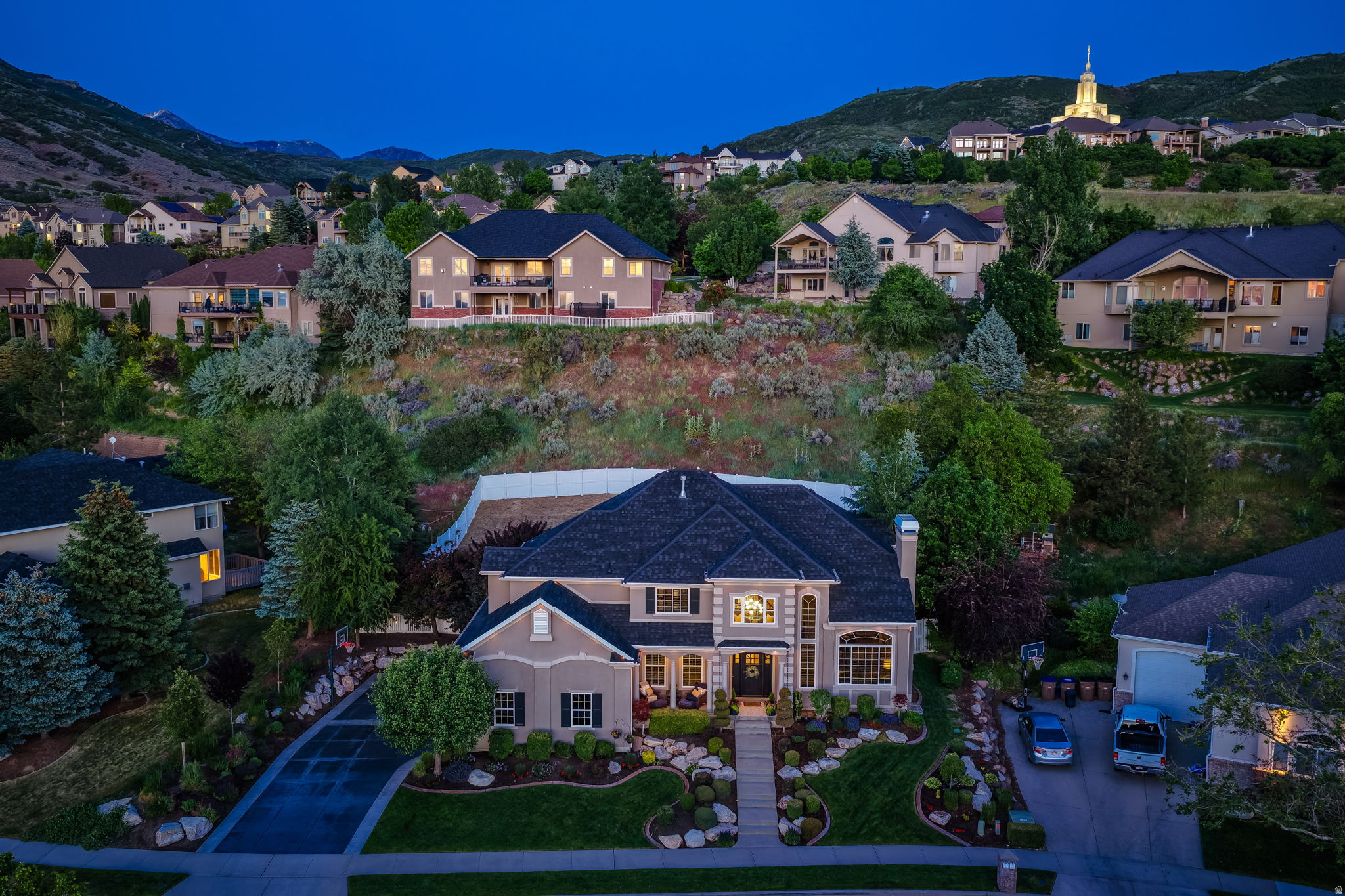 SOUTH MOUNTAIN - Residential