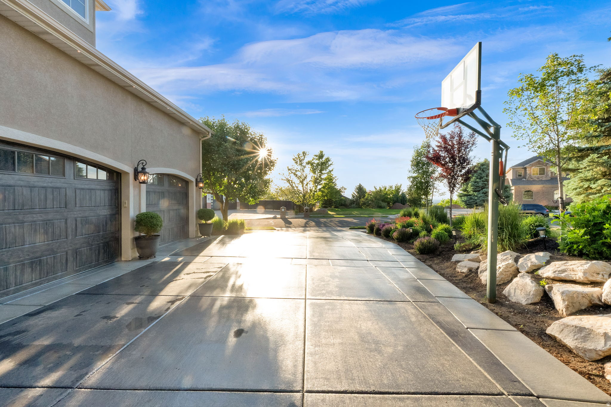 SOUTH MOUNTAIN - Residential