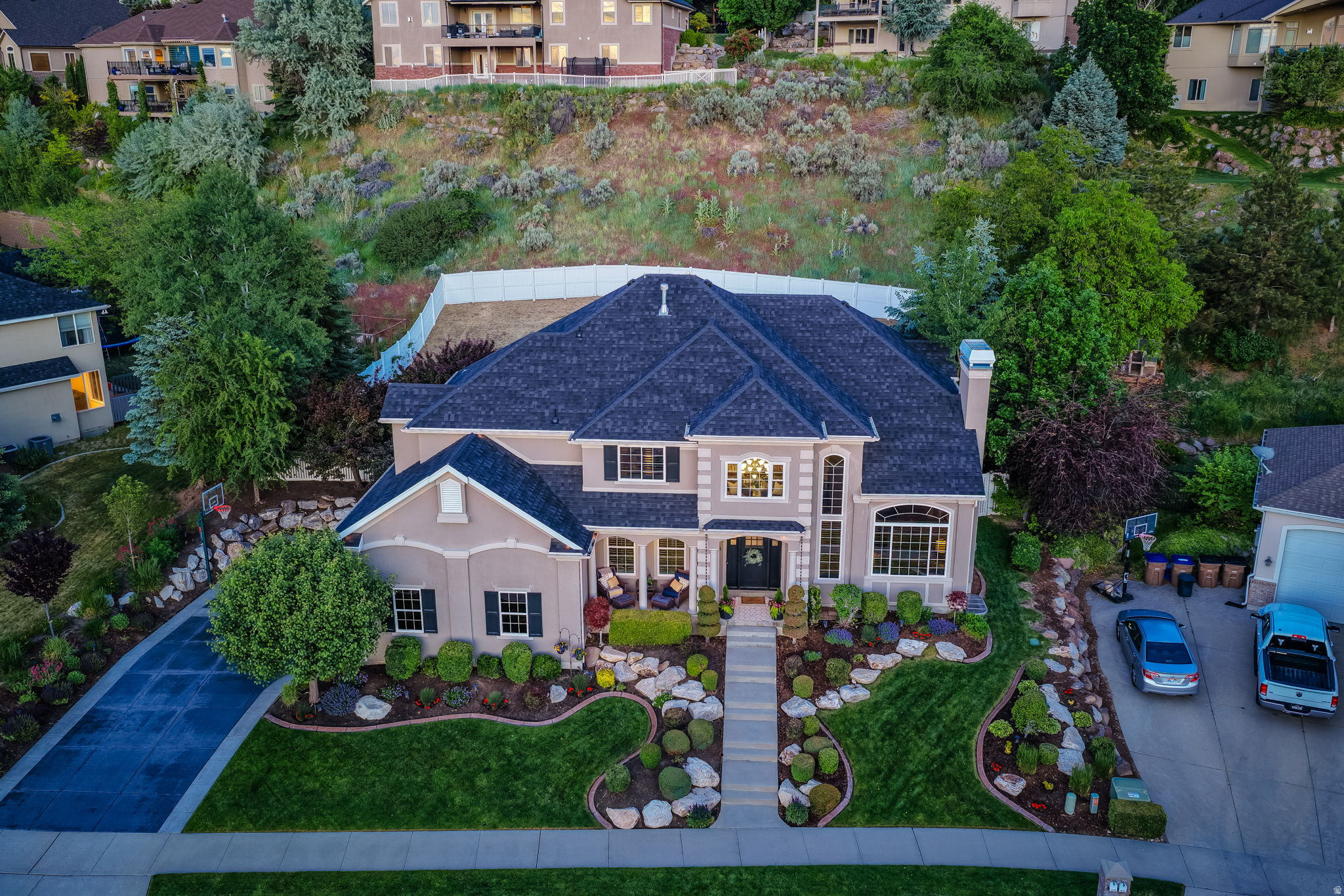 SOUTH MOUNTAIN - Residential